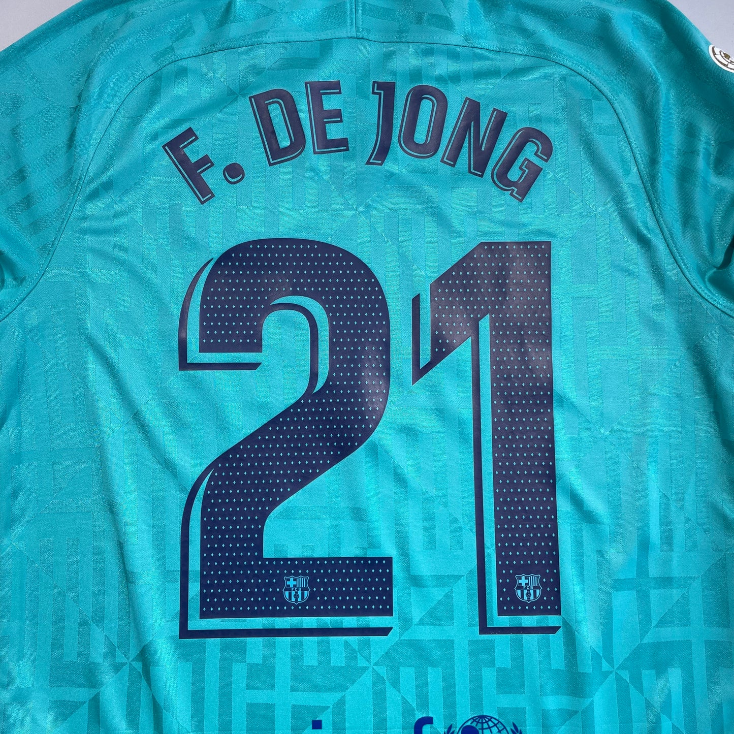 Official #21 F. De Jong 19/20 FC Barcelona 3rd Stadium Shirt Size M
