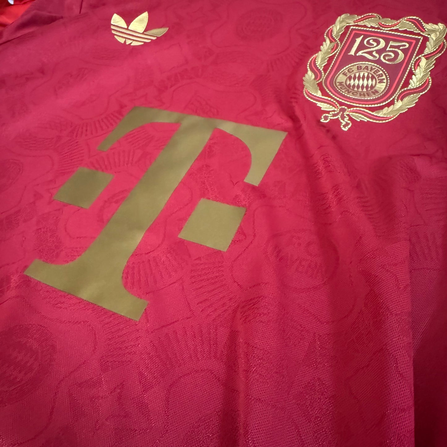 Official LIMITED #25 Muller 25/26 Bayern Munich 125th Anniversary Shirt EU Spec