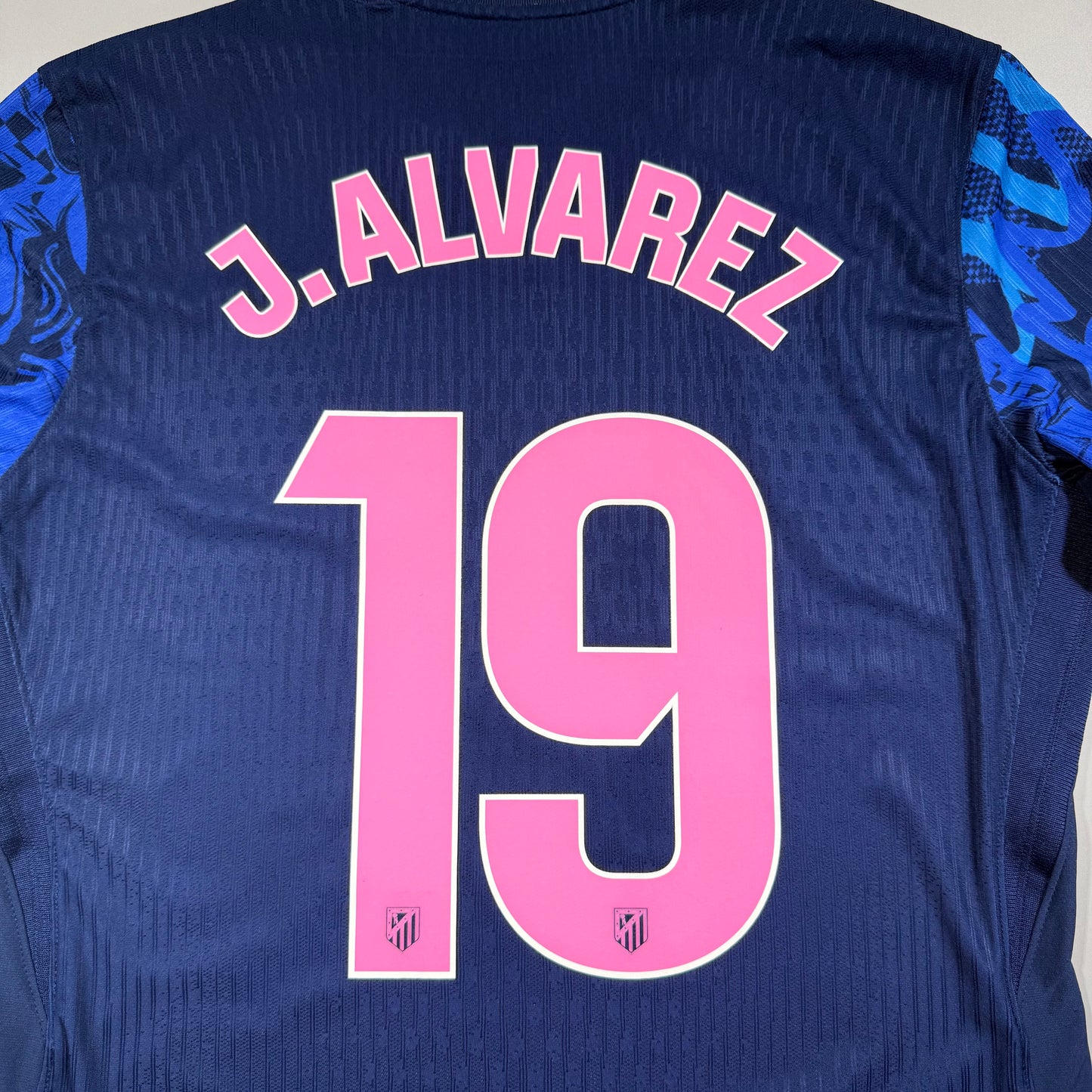 Official #19 J. Alvarez 24/25 Atletico Madrid 3rd Kitroom Player Issue La Liga size L