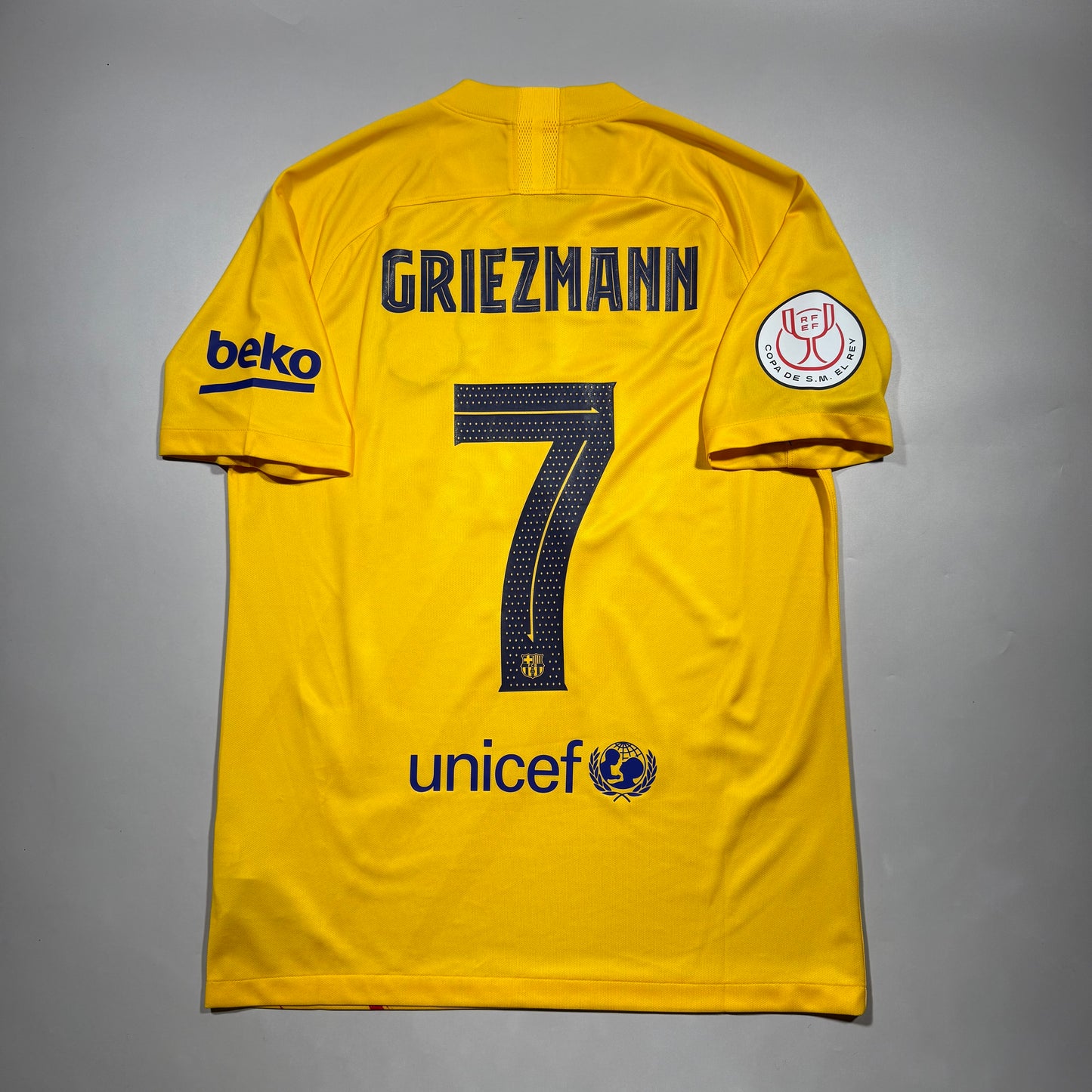 Official #7 Griezmann 21/22 FC Barcelona 4th Stadium Shirt Copa Del Rey Final Size M