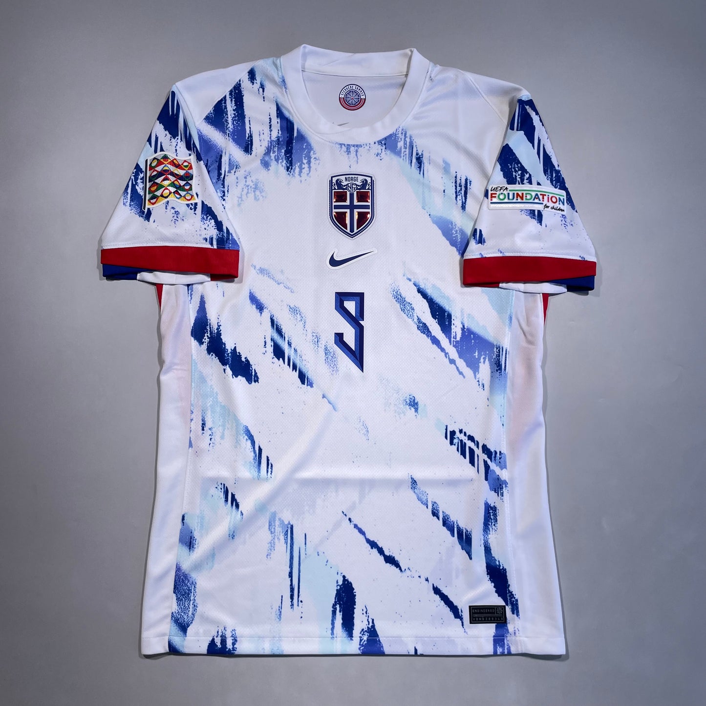 Official #9 Haaland 2024 Norway Away Stadium Shirt Size S