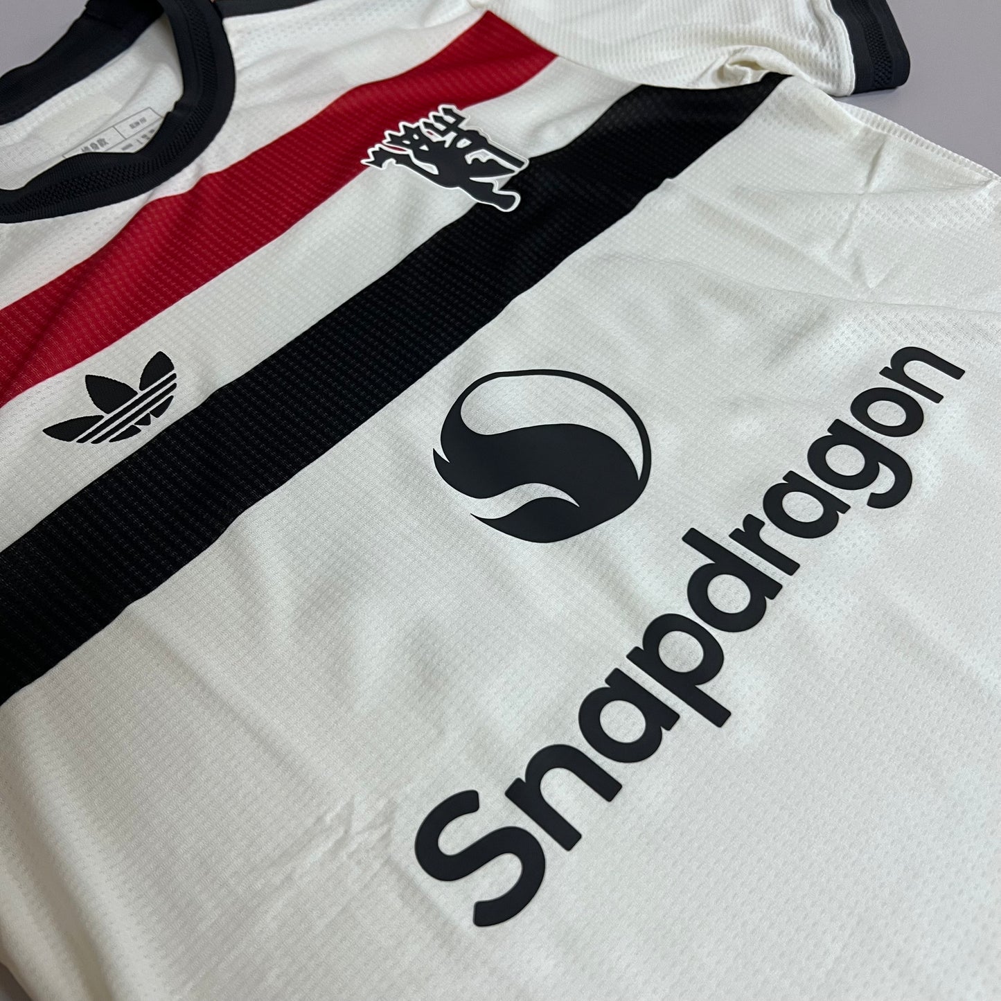 #81 Chaewon | Manchester United 3RD × LE SSERAFIM Special Edition