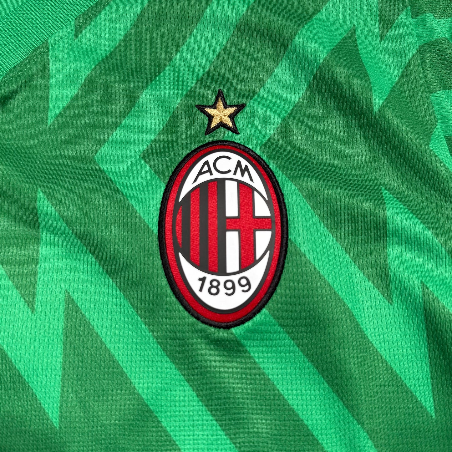 Official #9 Giroud 23/24 AC Milan Goal Keeper shirt Size M