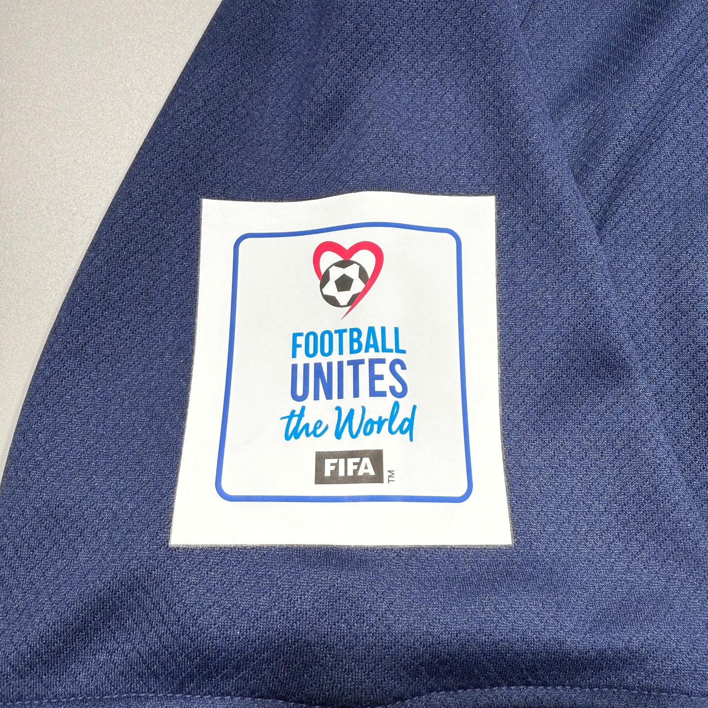 Official #9 Giroud 2022 France Home Stadium Shirt Qatar World Cup Size M
