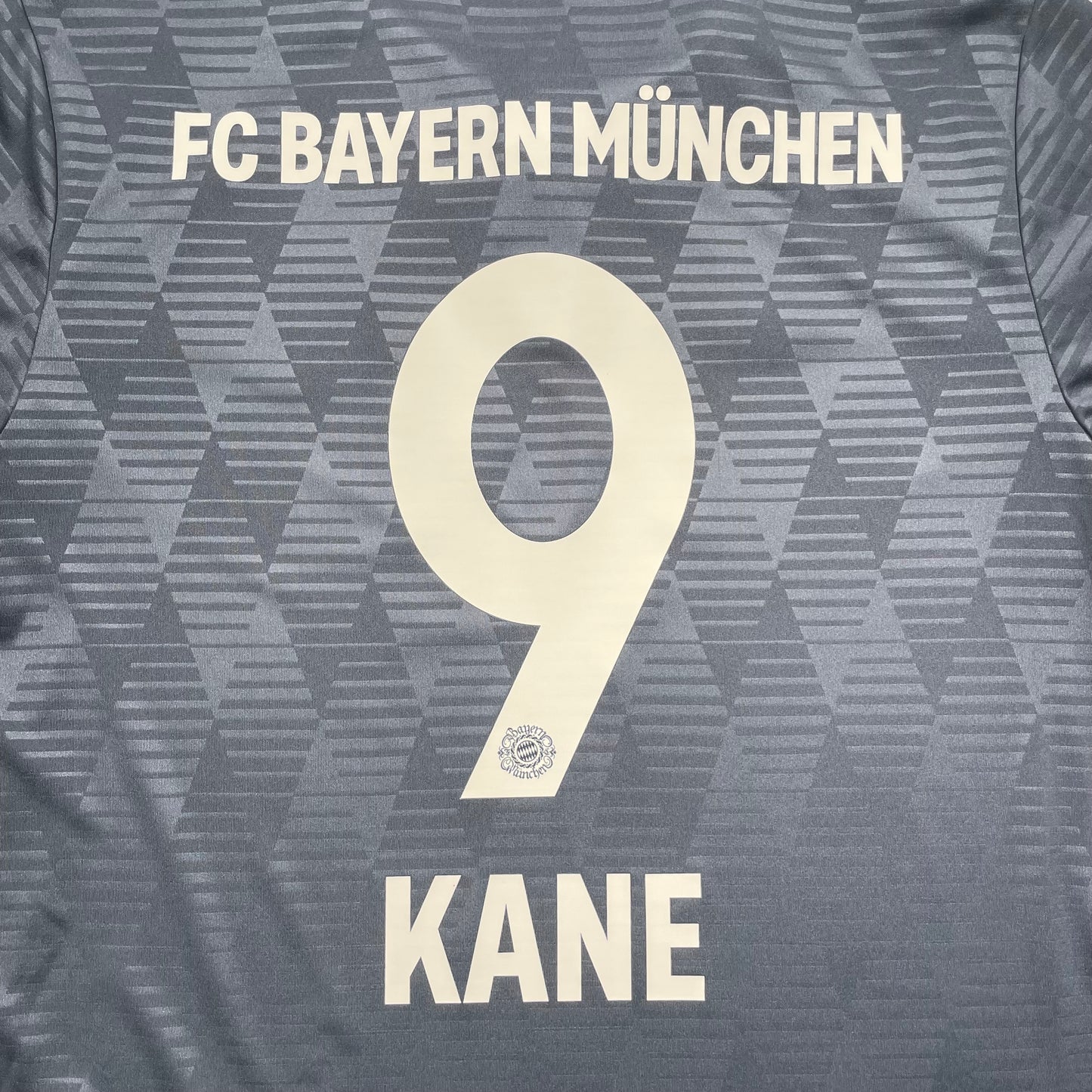 Official #9 Kane 24/25 Bayern Munchen Oktoberfest Stadium Shirt