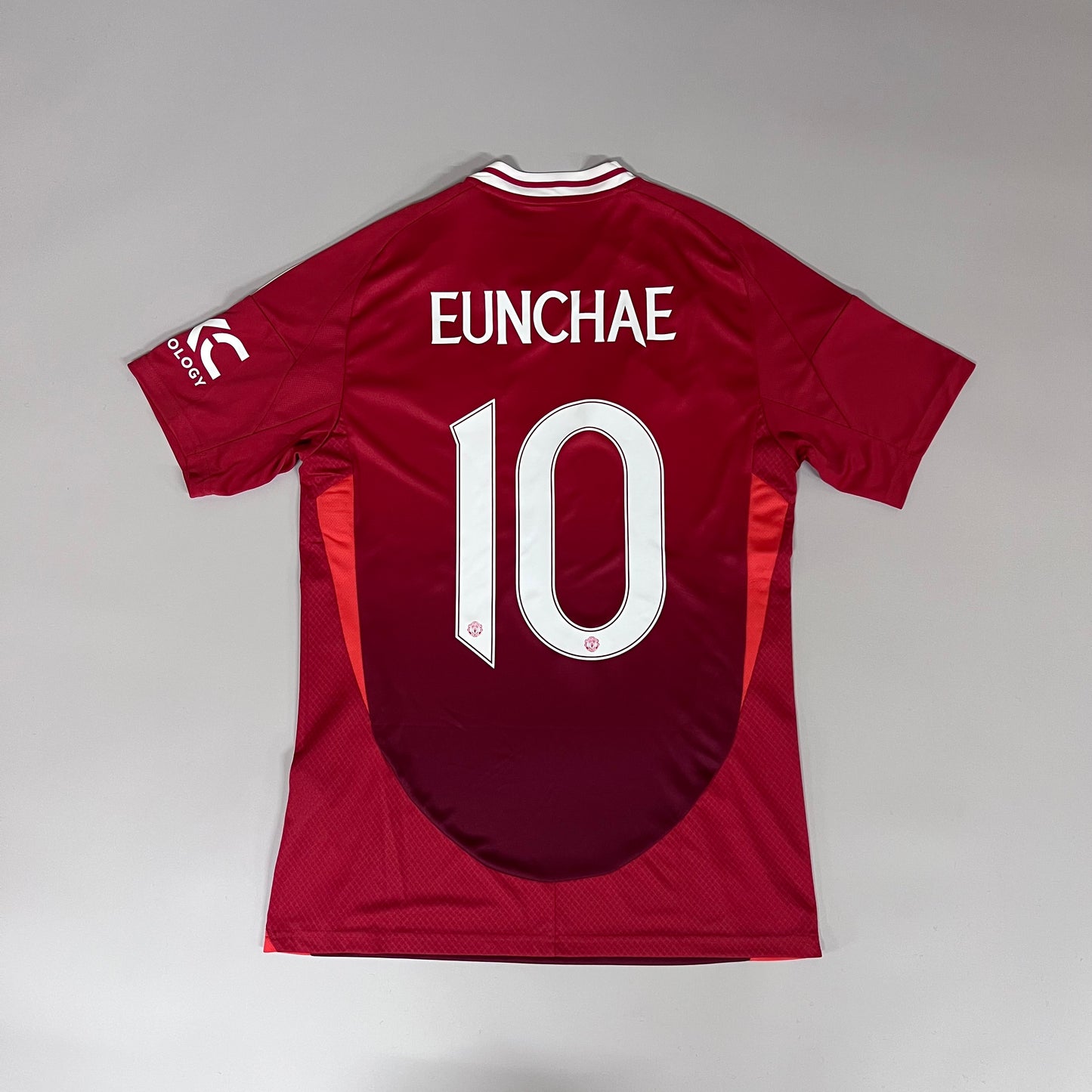 #10 Eunchae | 24-25 Manchester United HOME x LE SSERAFIM Special Edition