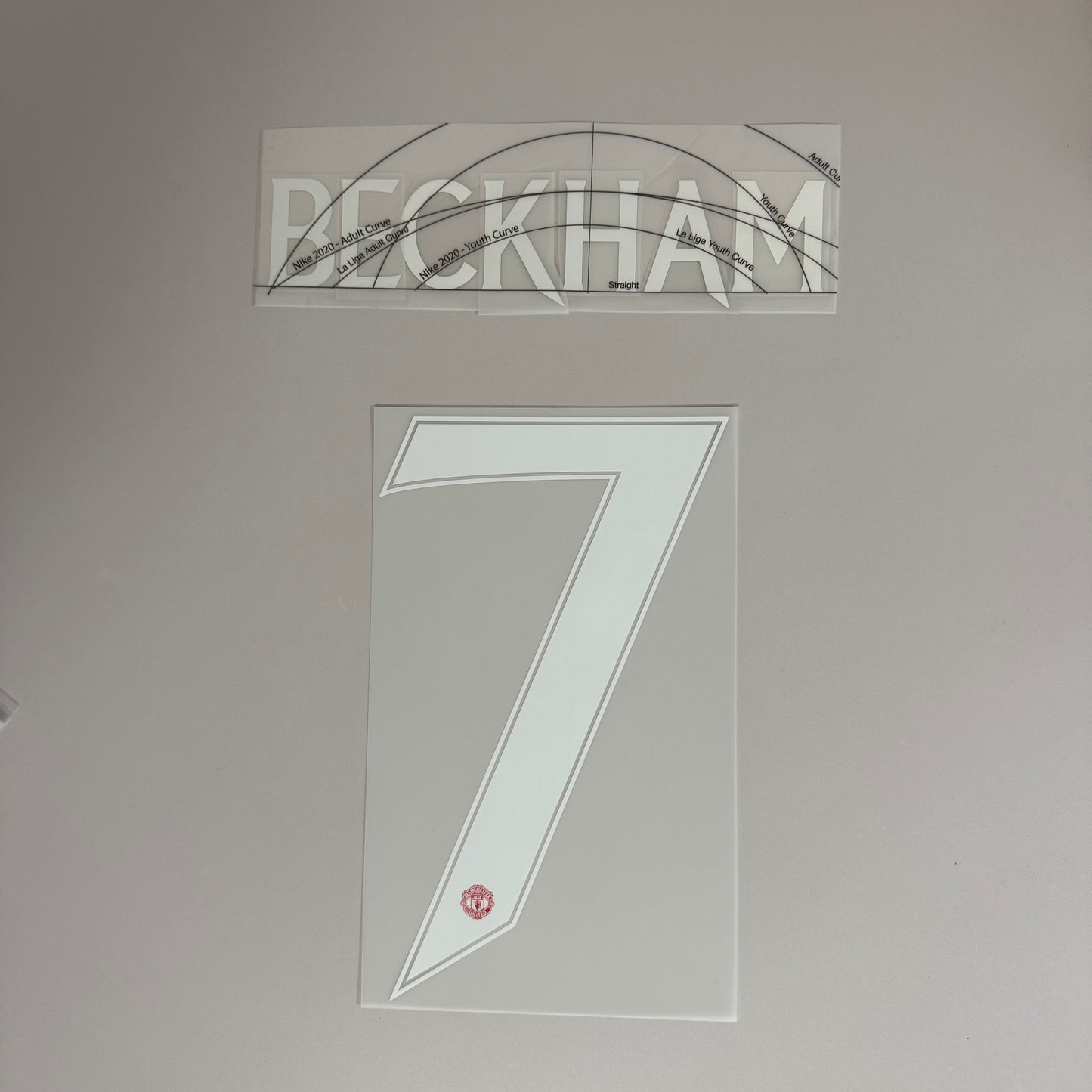 Manchester United 24-25 Home Cup Font