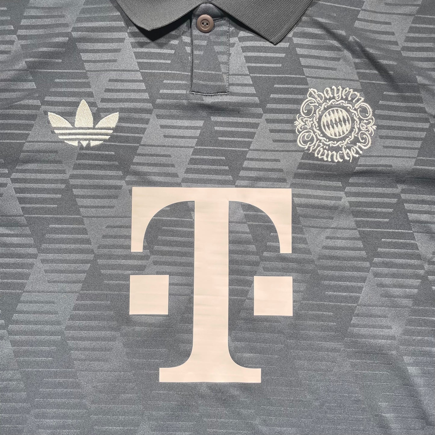 Official #42 Musiala 24/25 Bayern Munchen Oktoberfest Stadium Shirt