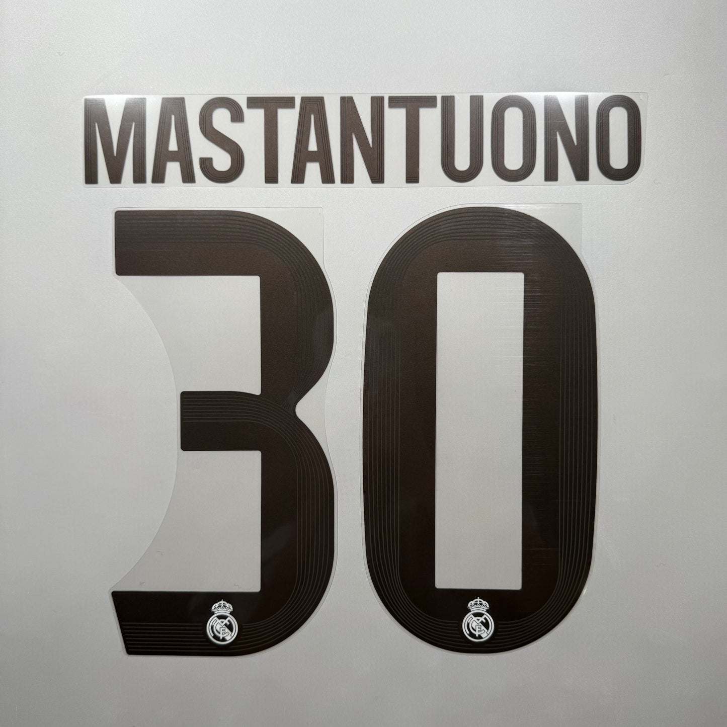 #30 Mastantuono 25/26 Real Madrid Home Name and Number set Official