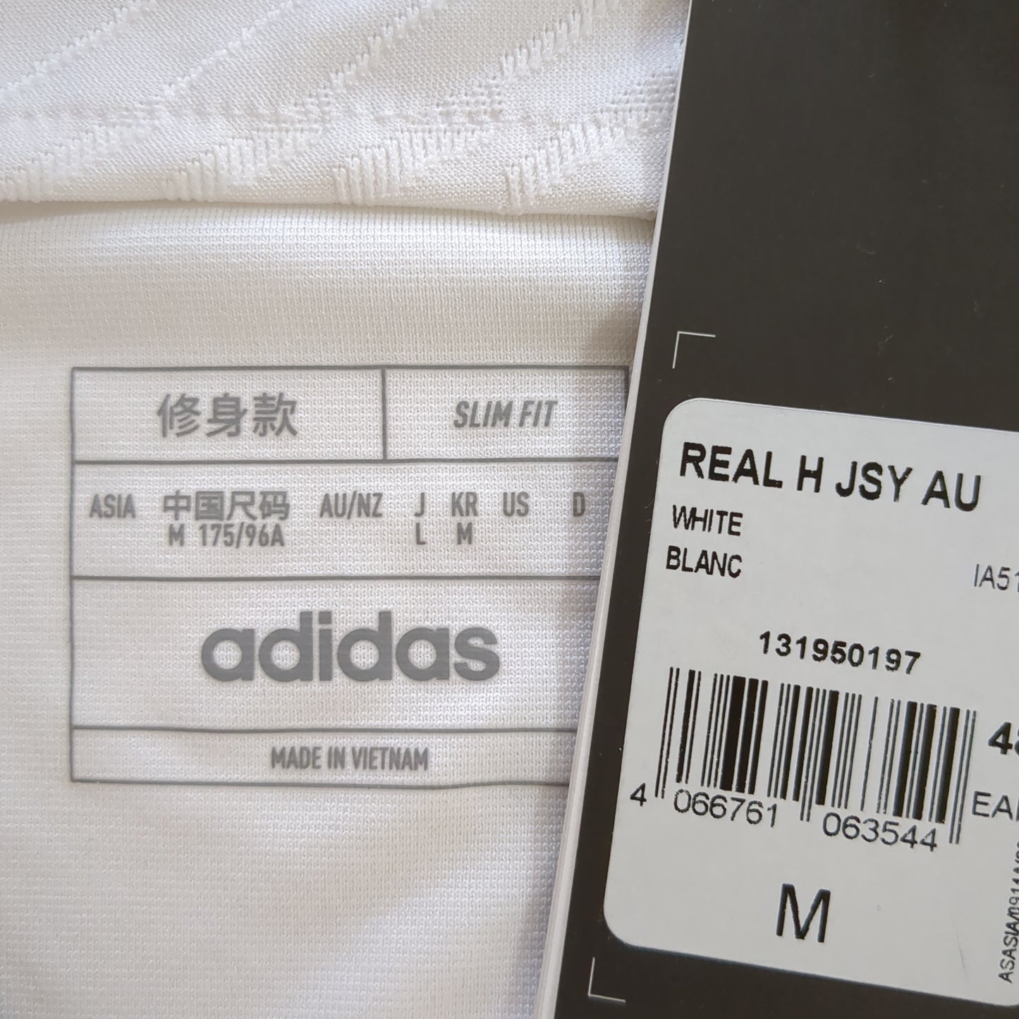 23-24 Real Madrid Home Player Issue