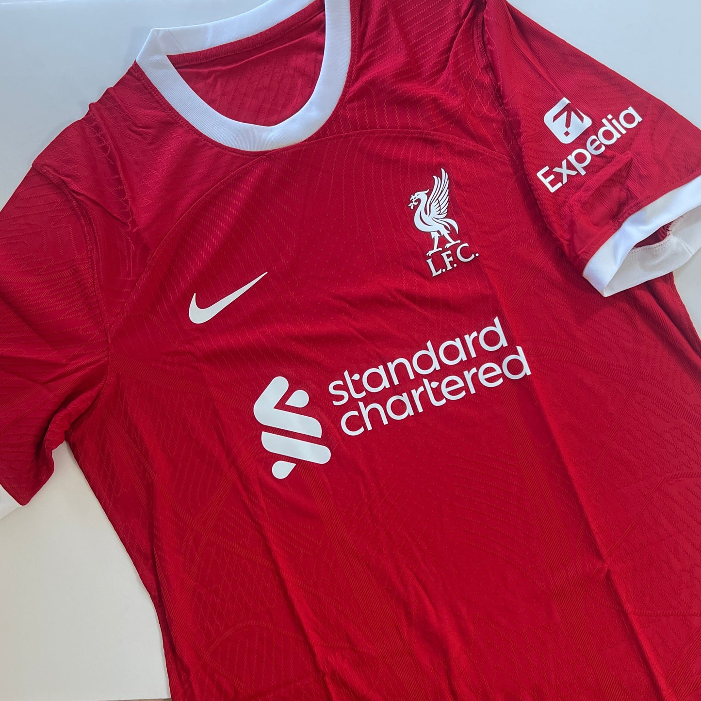 【Pre-Order】 23-24 Liverpool Home Player Issue