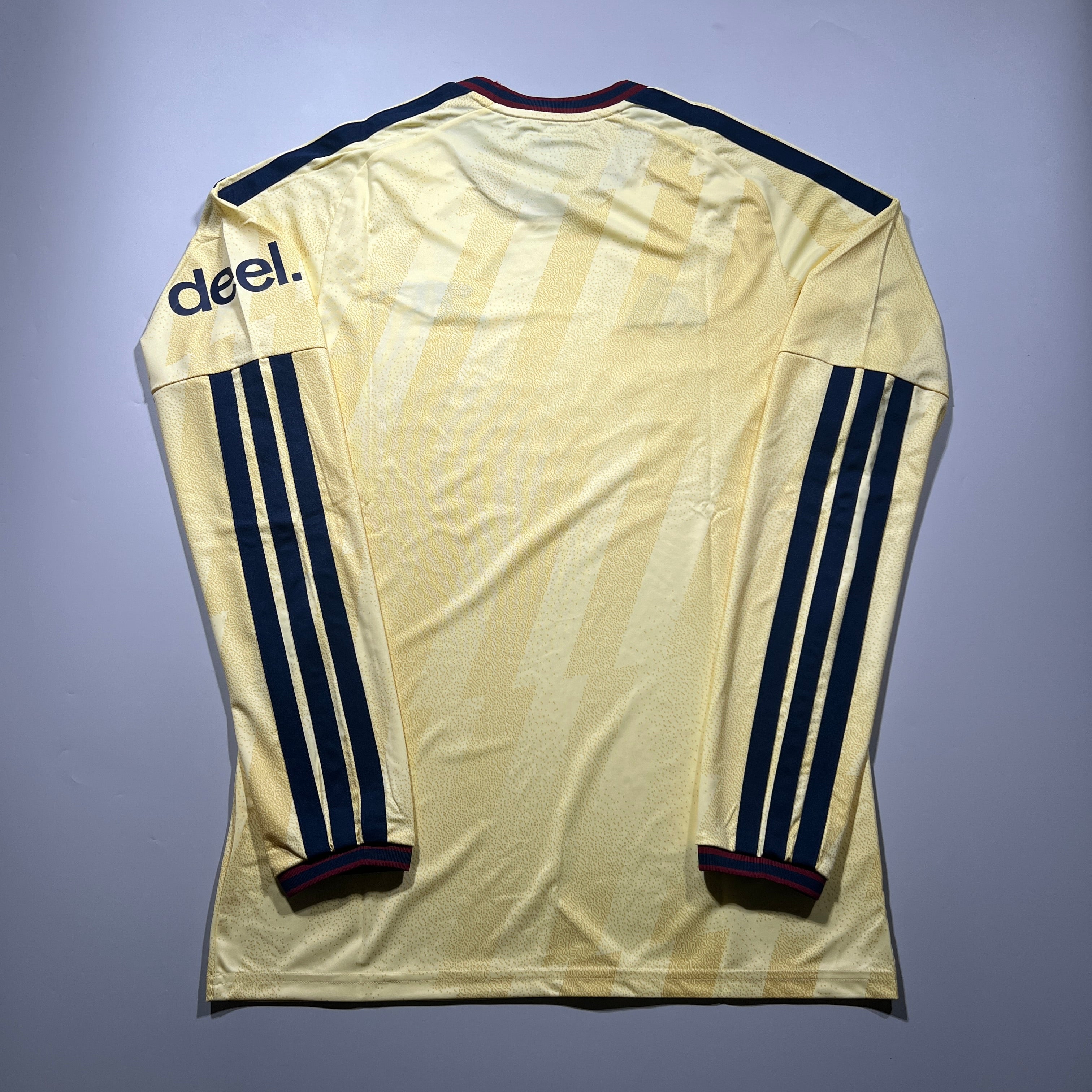Arsenal｜アーセナル – Kit of the Day