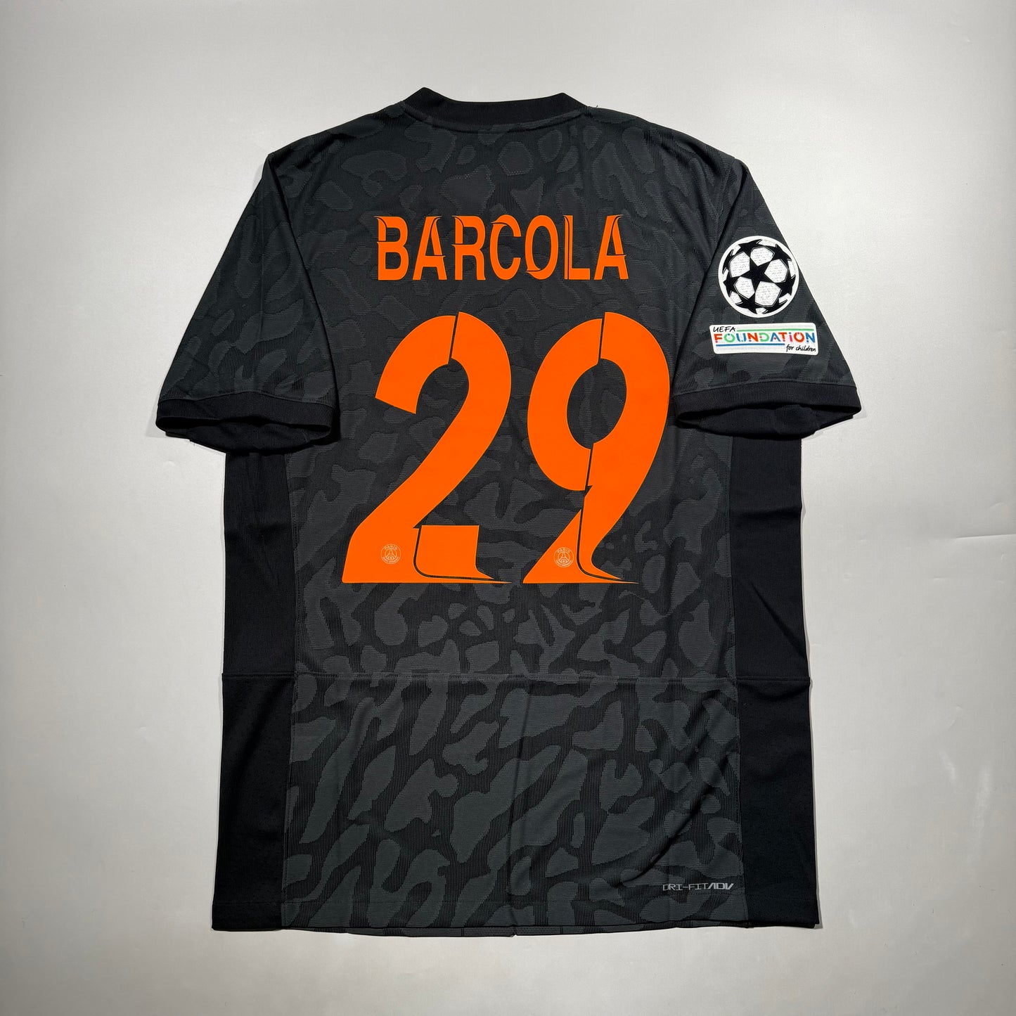 Official #29 Barcola 23/24 4th Authentic Shirt Size L