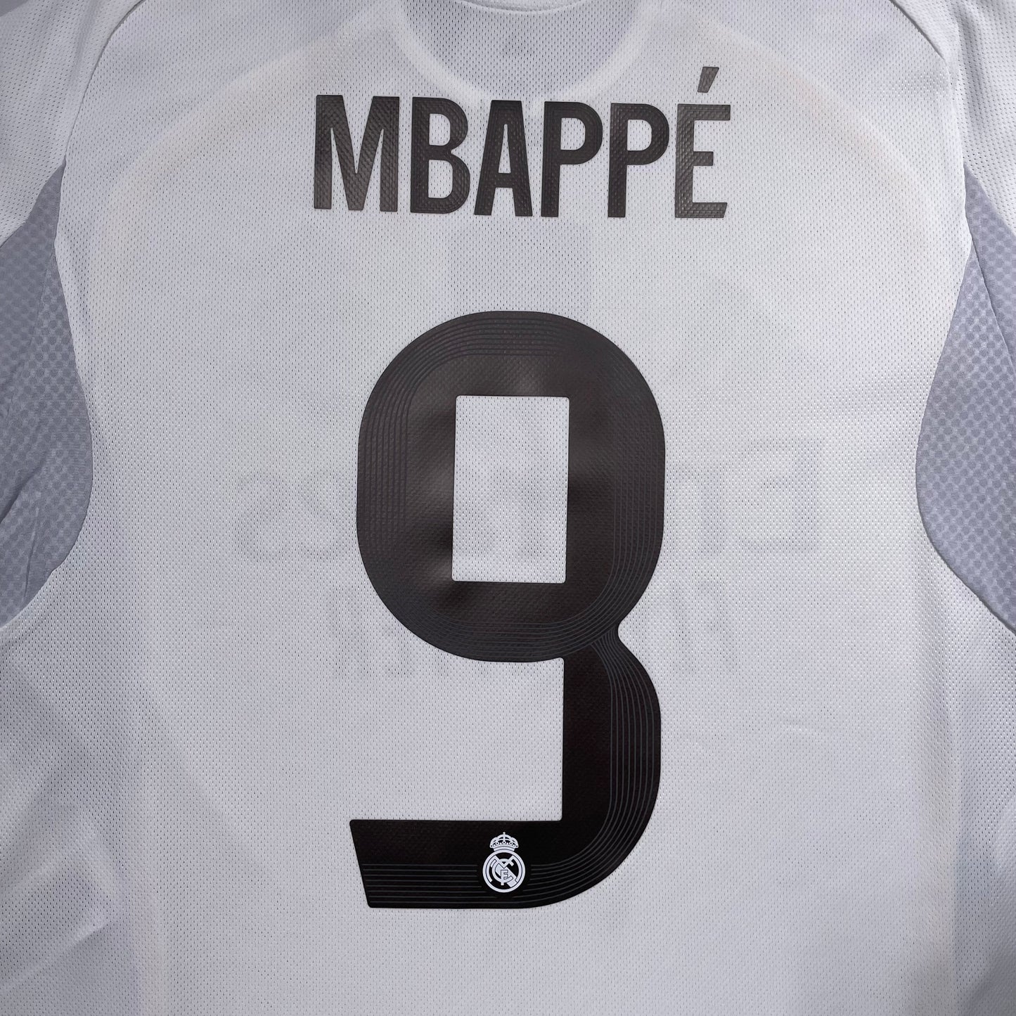 Official #9 Mbappe 25/26 Real Madrid Home Authentic Shirt FIFA Club World Cup 25 USA Official Player Patch