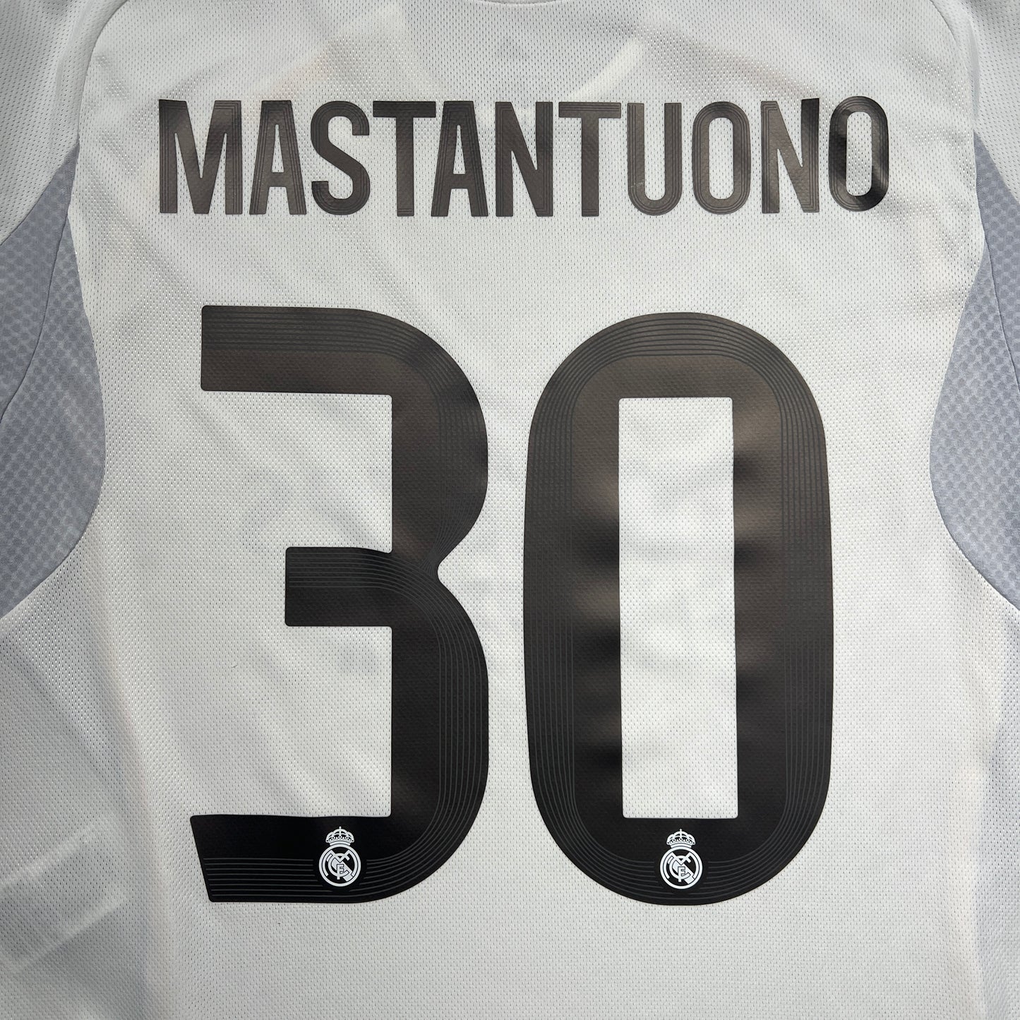 Official #30 Mastantuono 25/26 Real Madrid Home Authentic Shirt Champions League Size M(JP:XL)