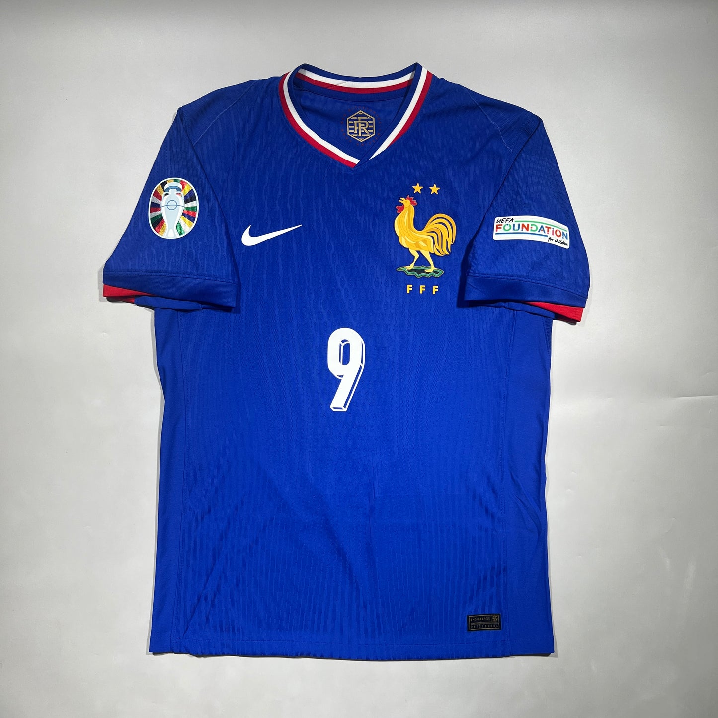 Official #9 Giroud 2024 France Home Authentic Shirt Size M
