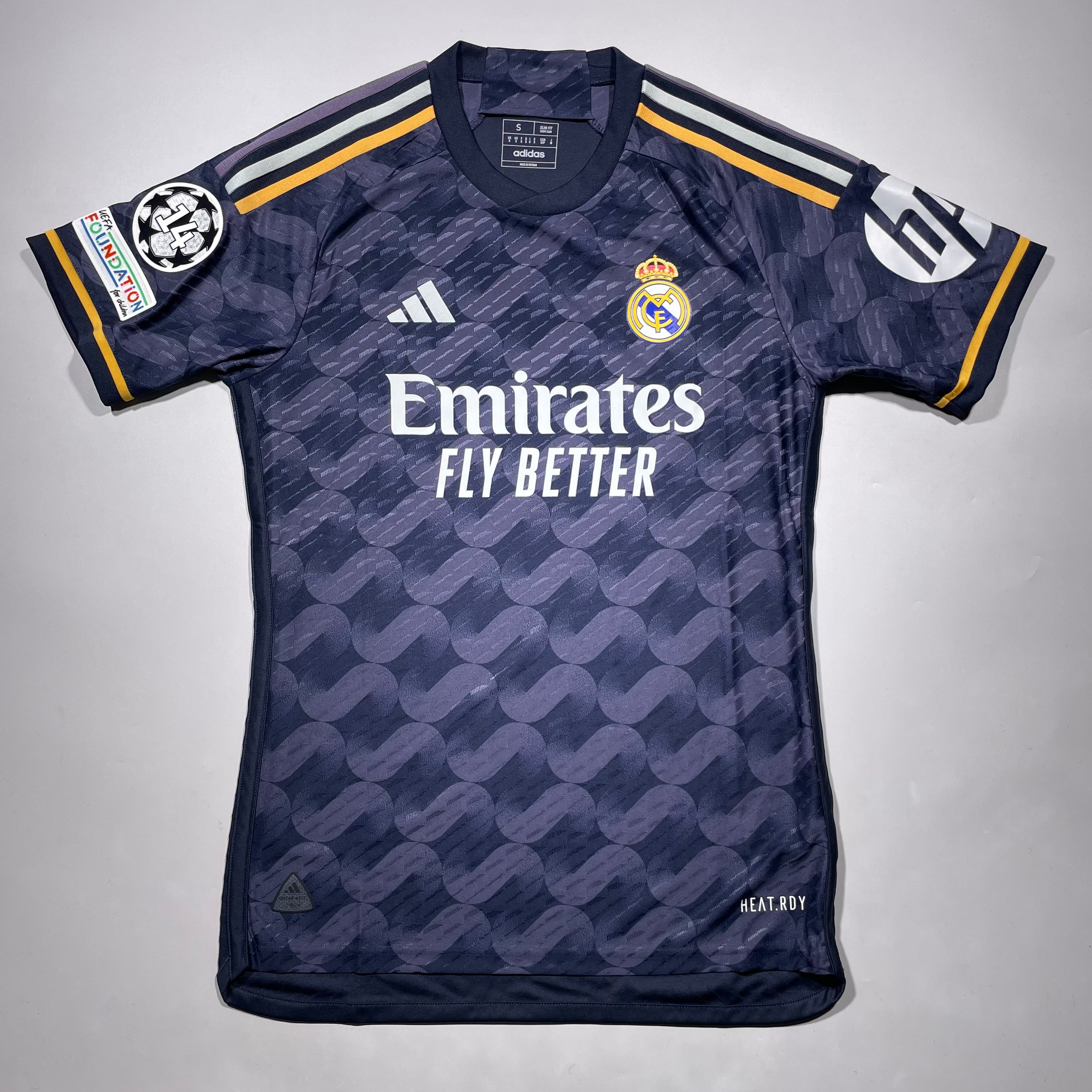 Real Madrid｜レアル・マドリード – Kit of the Day