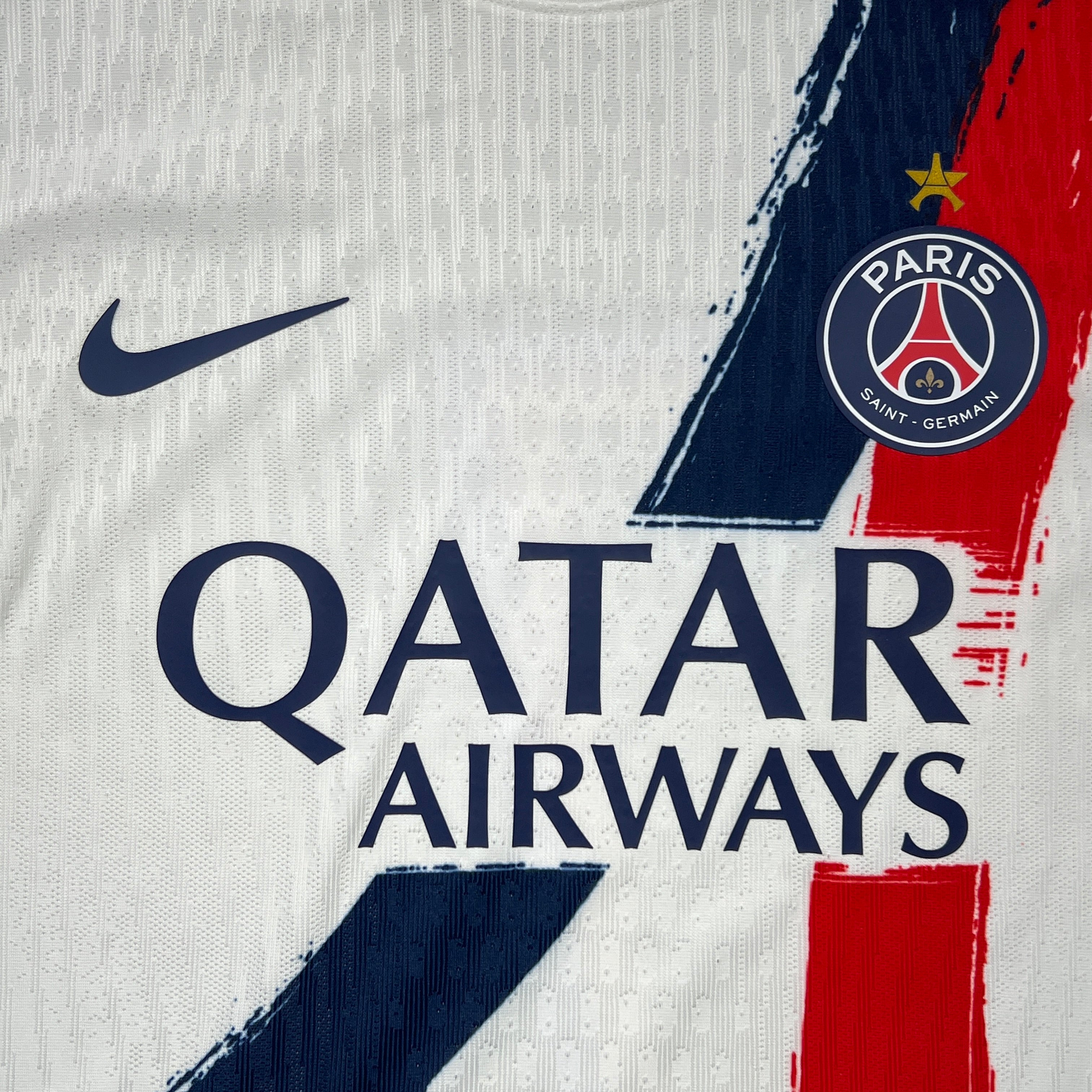Official #7 Kvaratskhelia 24/25 Paris Saint-Germain (PSG) Away