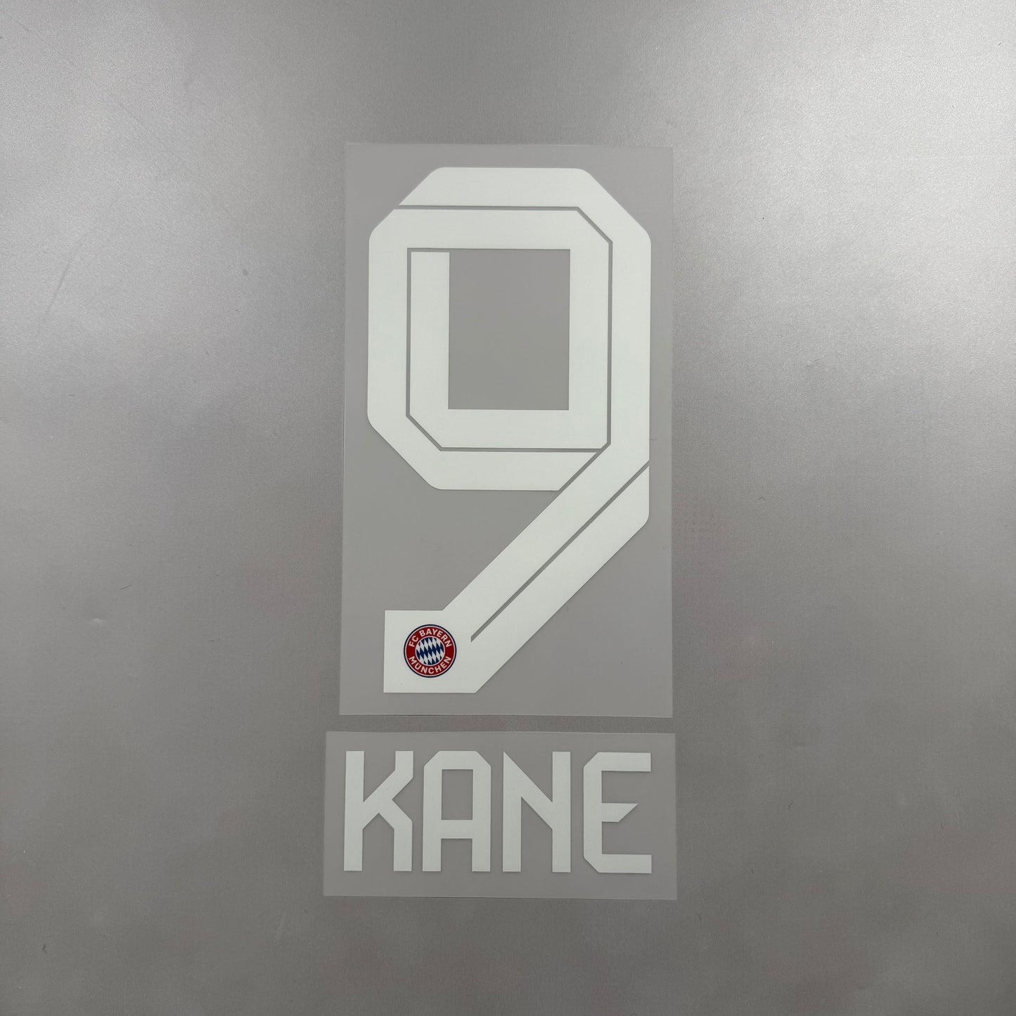 Official #9 Kane 25/26 FC Bayern Munchen Home Name and Number set
