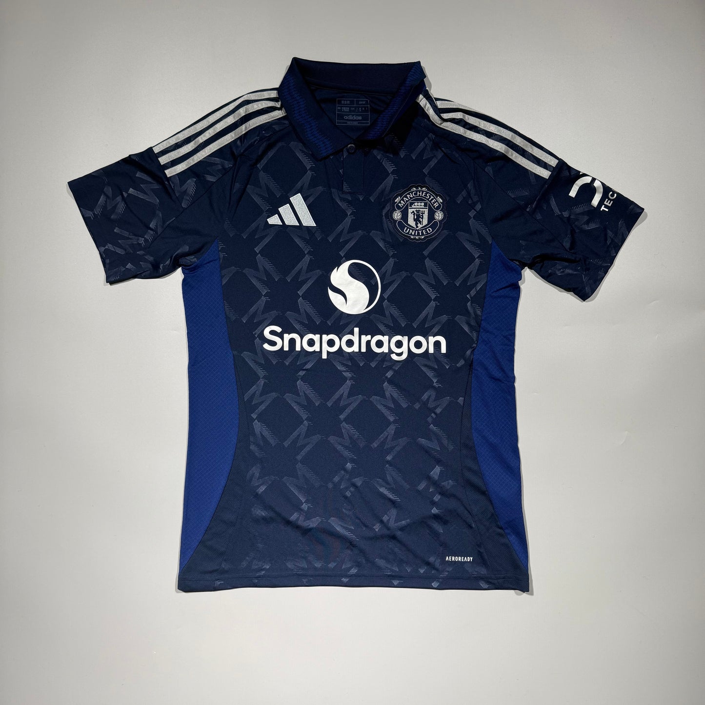 #39 Sakura | 24-25 Manchester United AWAY ｘ LE SSERAFIM Special Edition