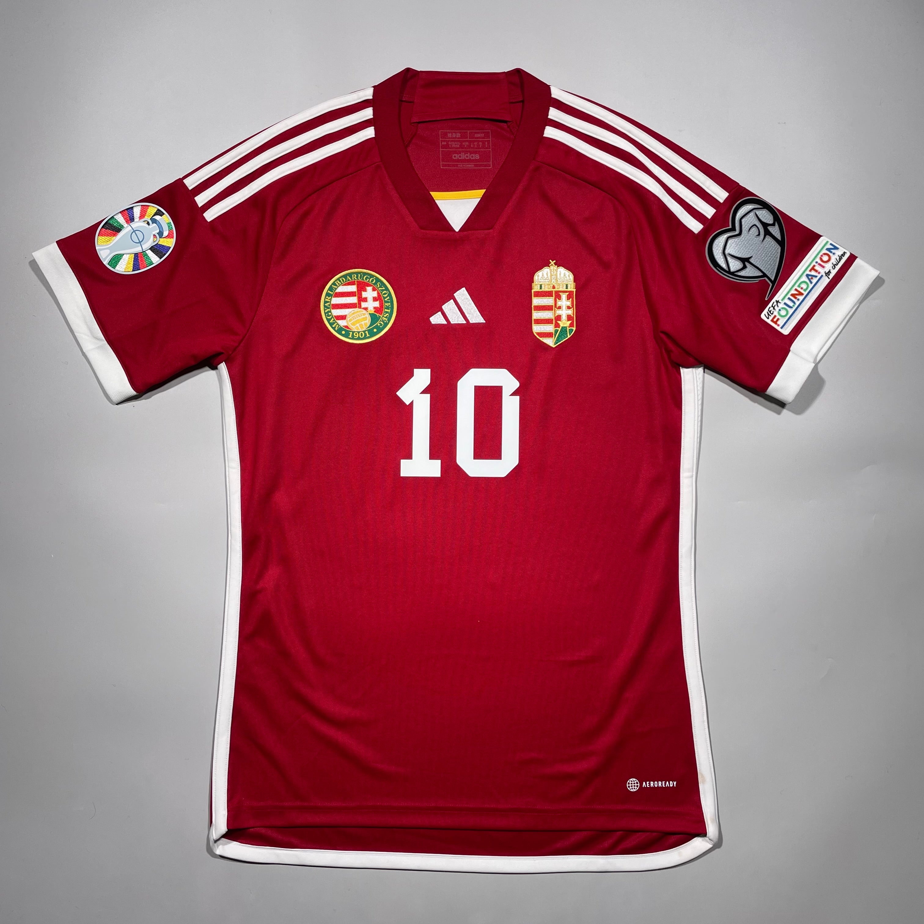 10 Szoboszlai 22/23 Hungary Home Stadium Shirts – Kit of the Day