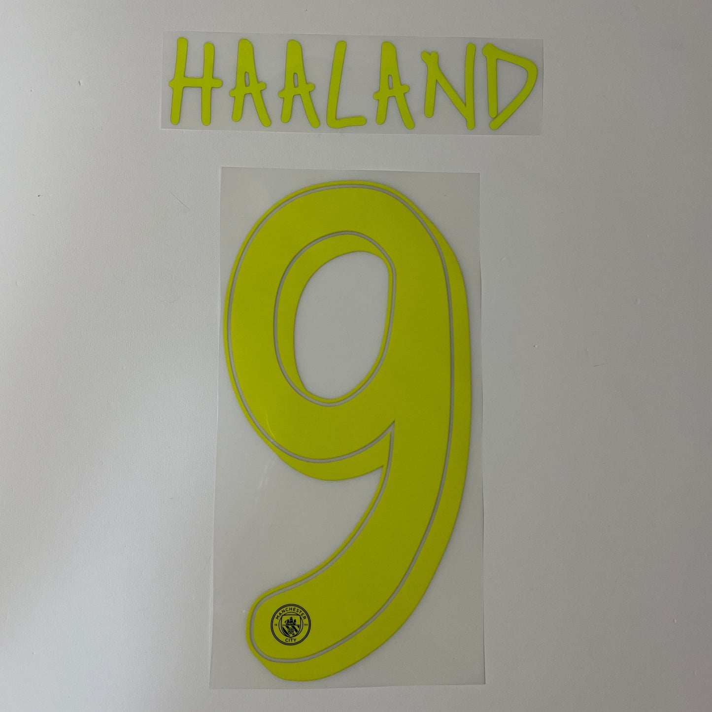 24-25 Manchester City Away CUP FONT