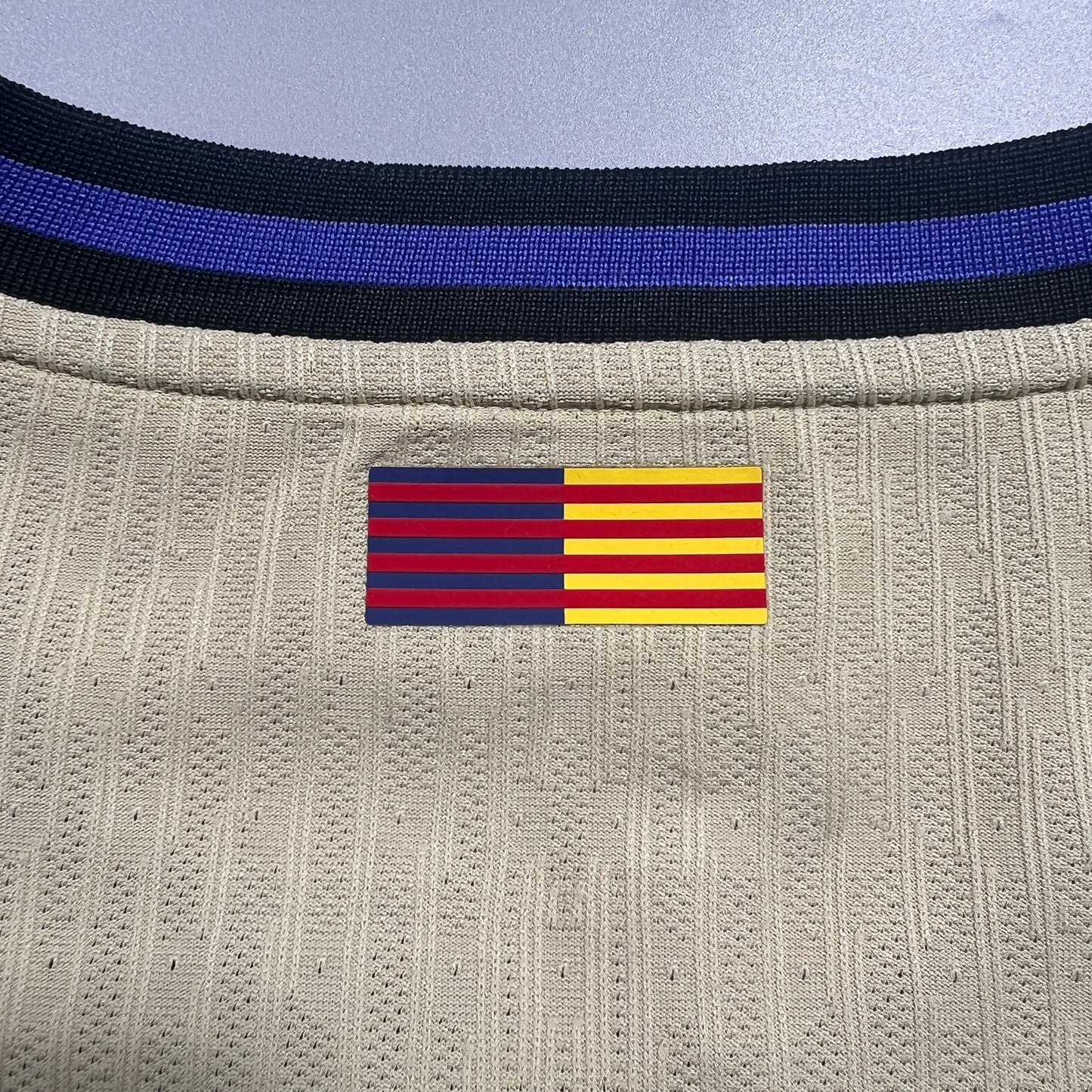 Official #10 Lamine Yamal 25/26 FC Barcelona 3rd Authentic Shirt Size XL