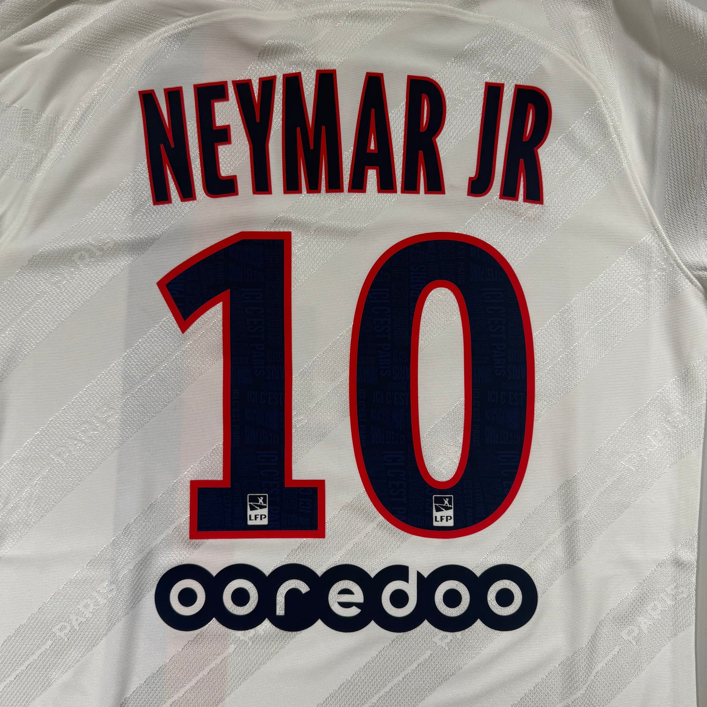 Official #10 Neymar JR 19/20 Paris Saint-Germain (PSG) 3rd Authentic Shirt Size M