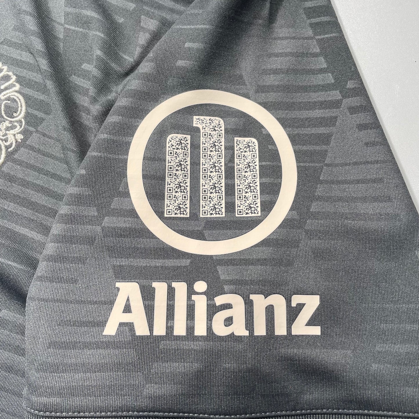 Official #6 Kimmich 24/25 Bayern Munchen Oktoberfest Stadium Shirt
