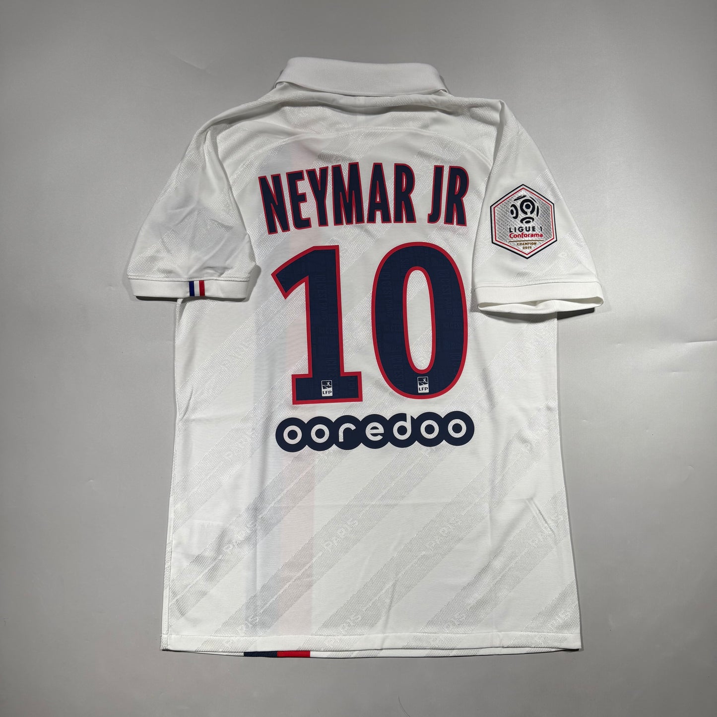 Official #10 Neymar JR 19/20 Paris Saint-Germain (PSG) 3rd Authentic Shirt Size M