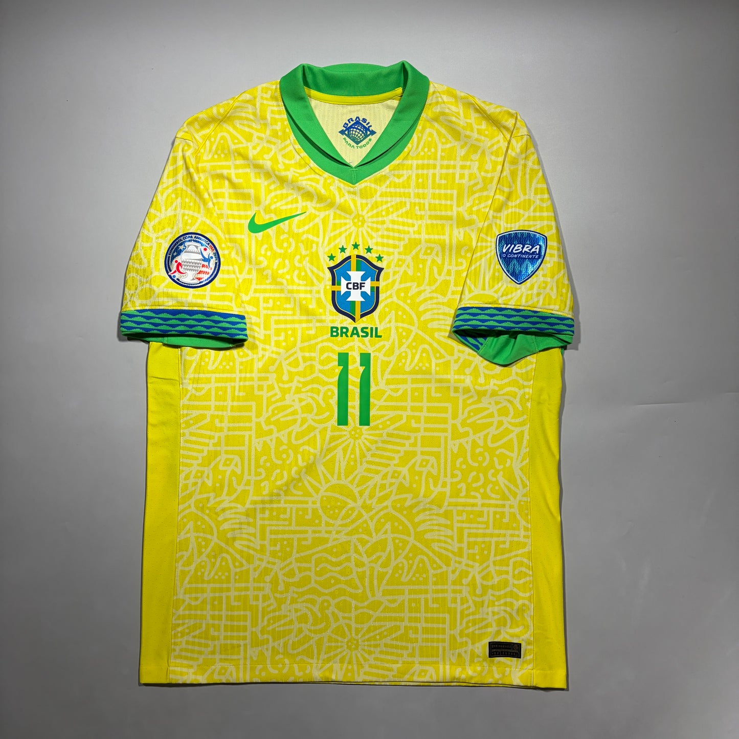 Official #11 Raphinha 2024 Brazil Home Authentic Shirt Copa America Size L
