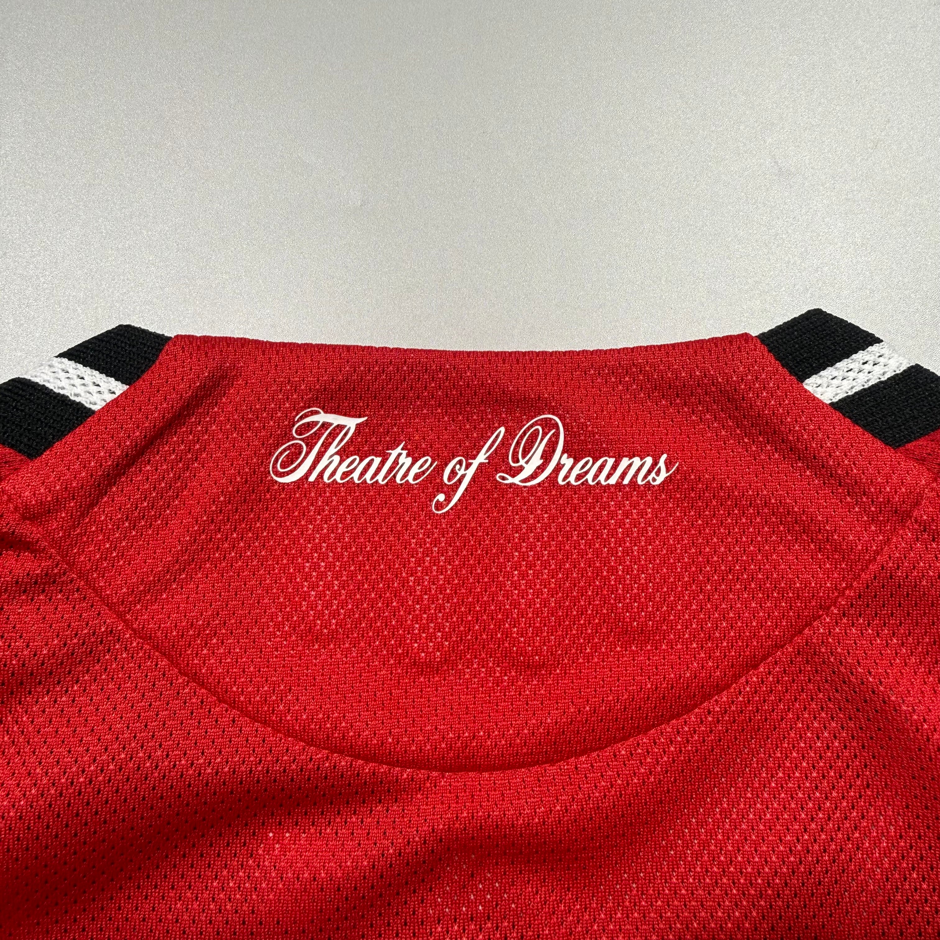 Official #8 B. Fernandes 25/26 Manchester United Home Authentic