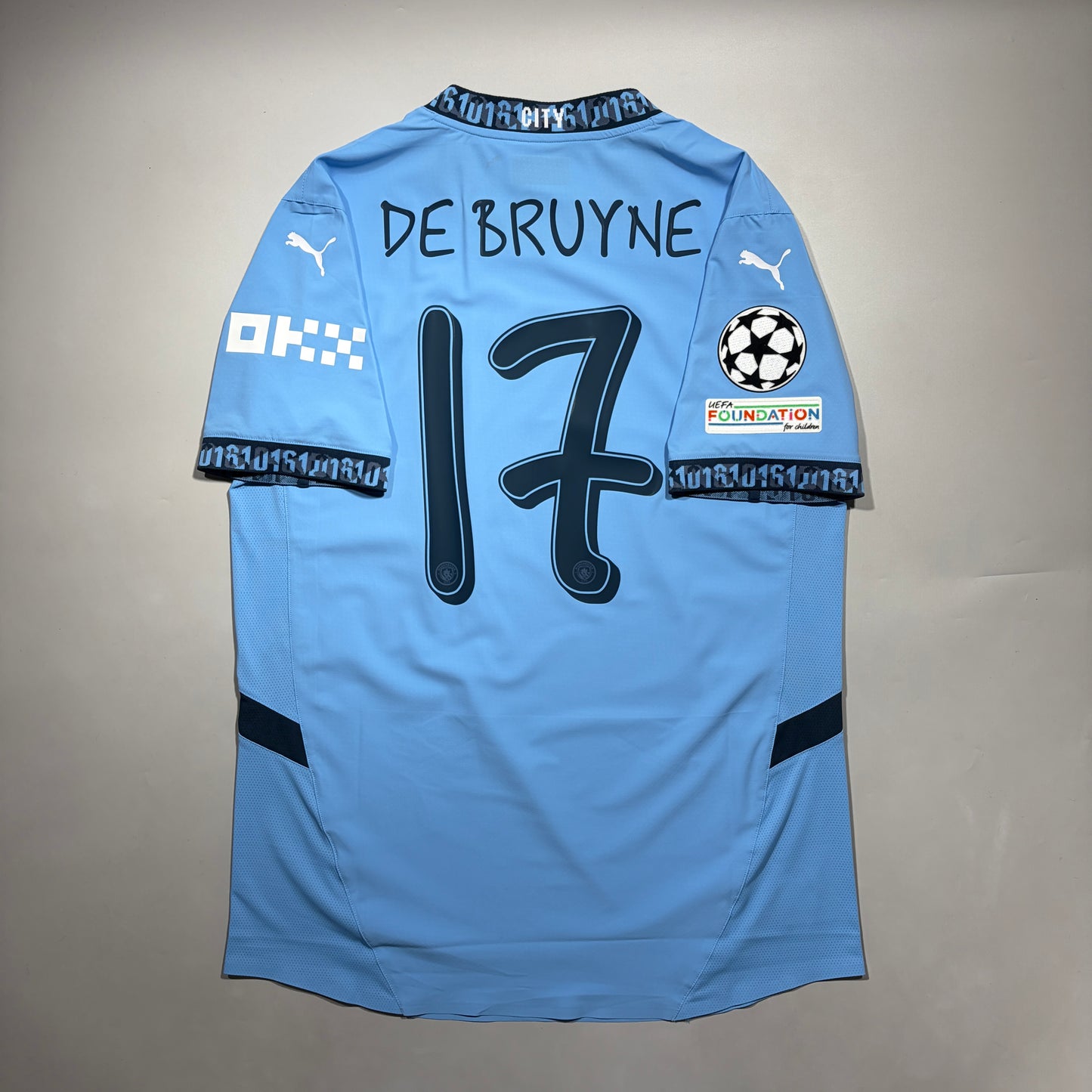 Official #17 De Bruyne 24/25 Manchester City Home  Authentic Shirt Size XL