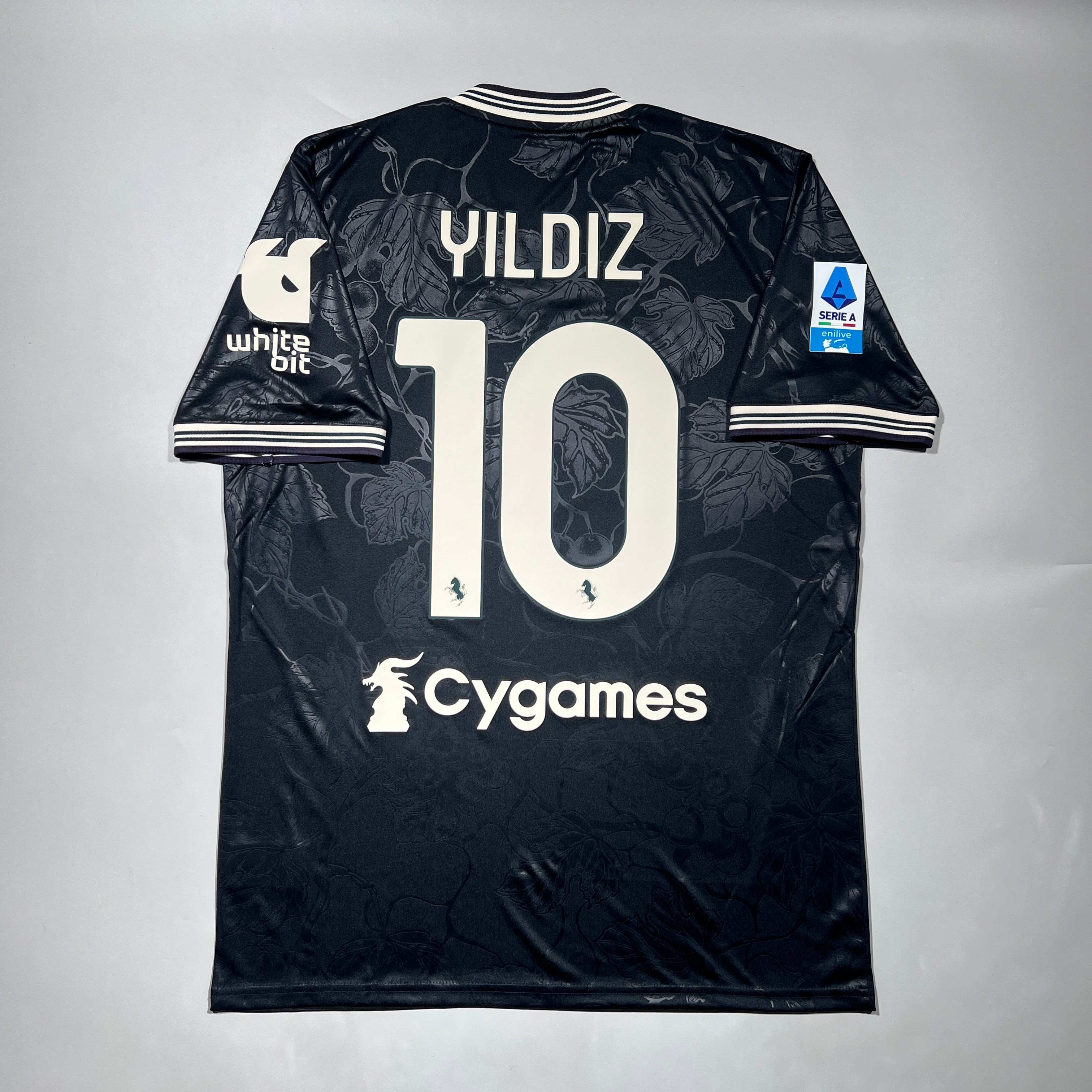 値下げしました！ユベントス正規ユニフォーム YILDIZ 10 番 Mサイズ
