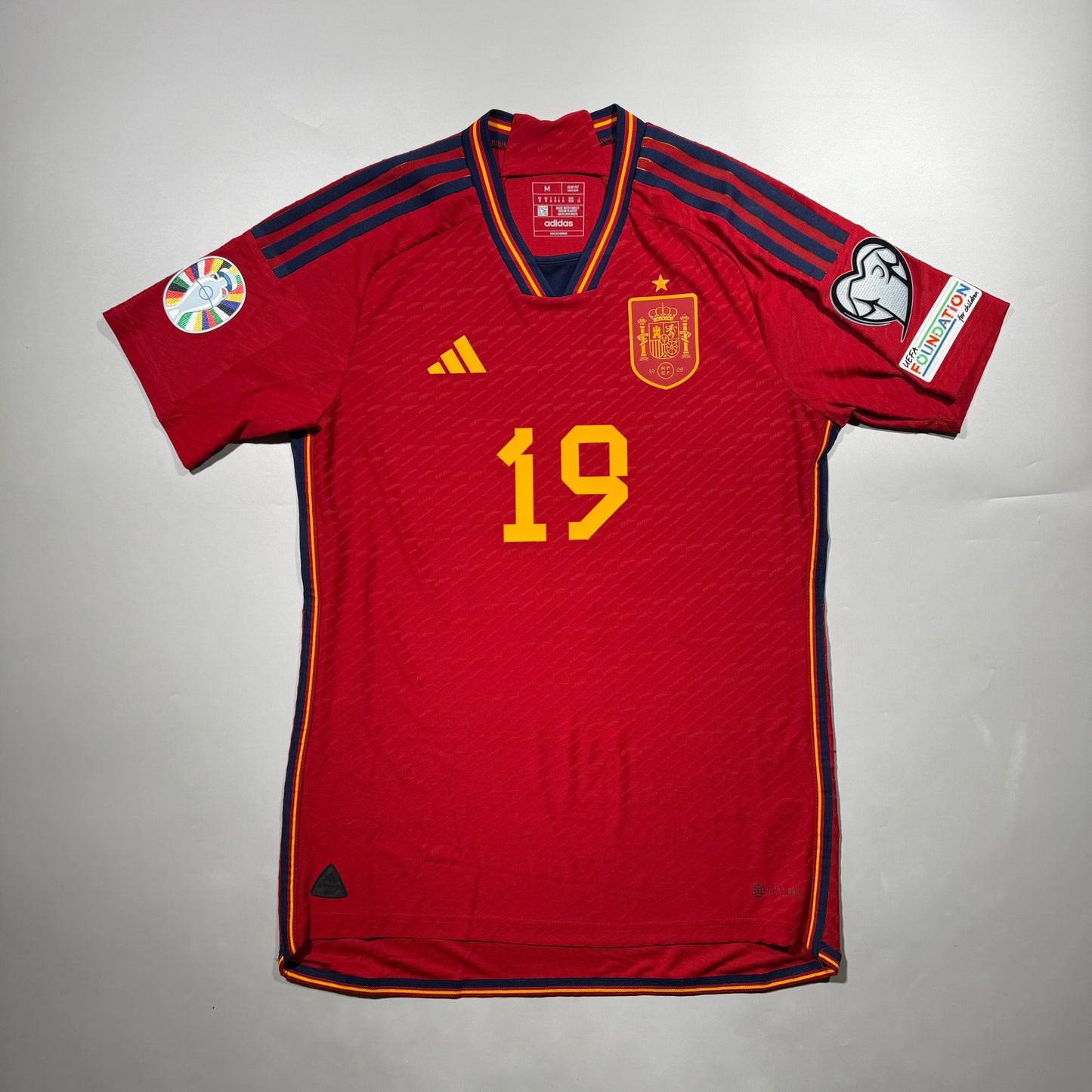 Official #19 Lamine Yamal 2022 Spain Home Authentic Shirt Size M=JP:XL