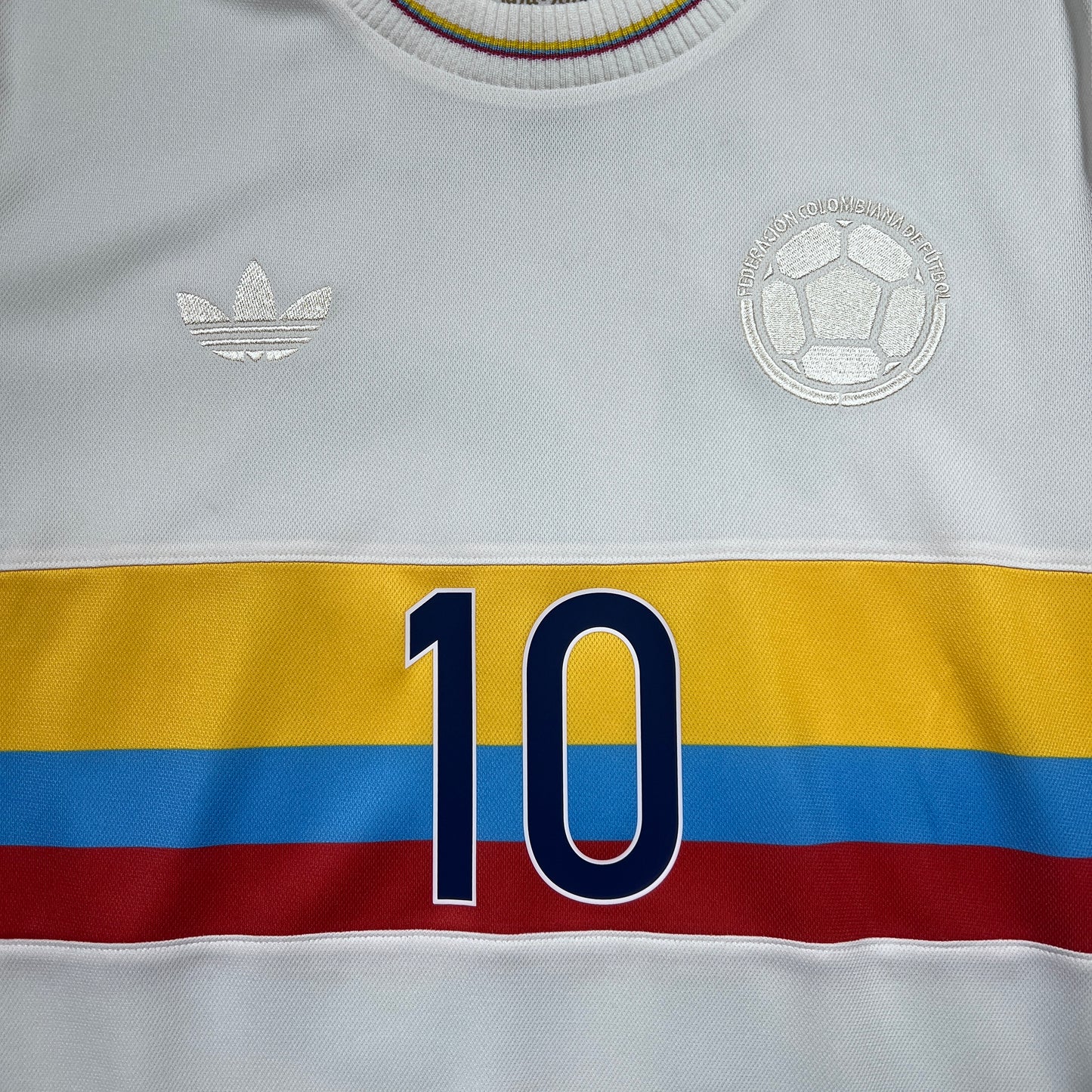 Official #10 James 2024 Colombia 100th Anniversary Shirt Size M（JP:XL）