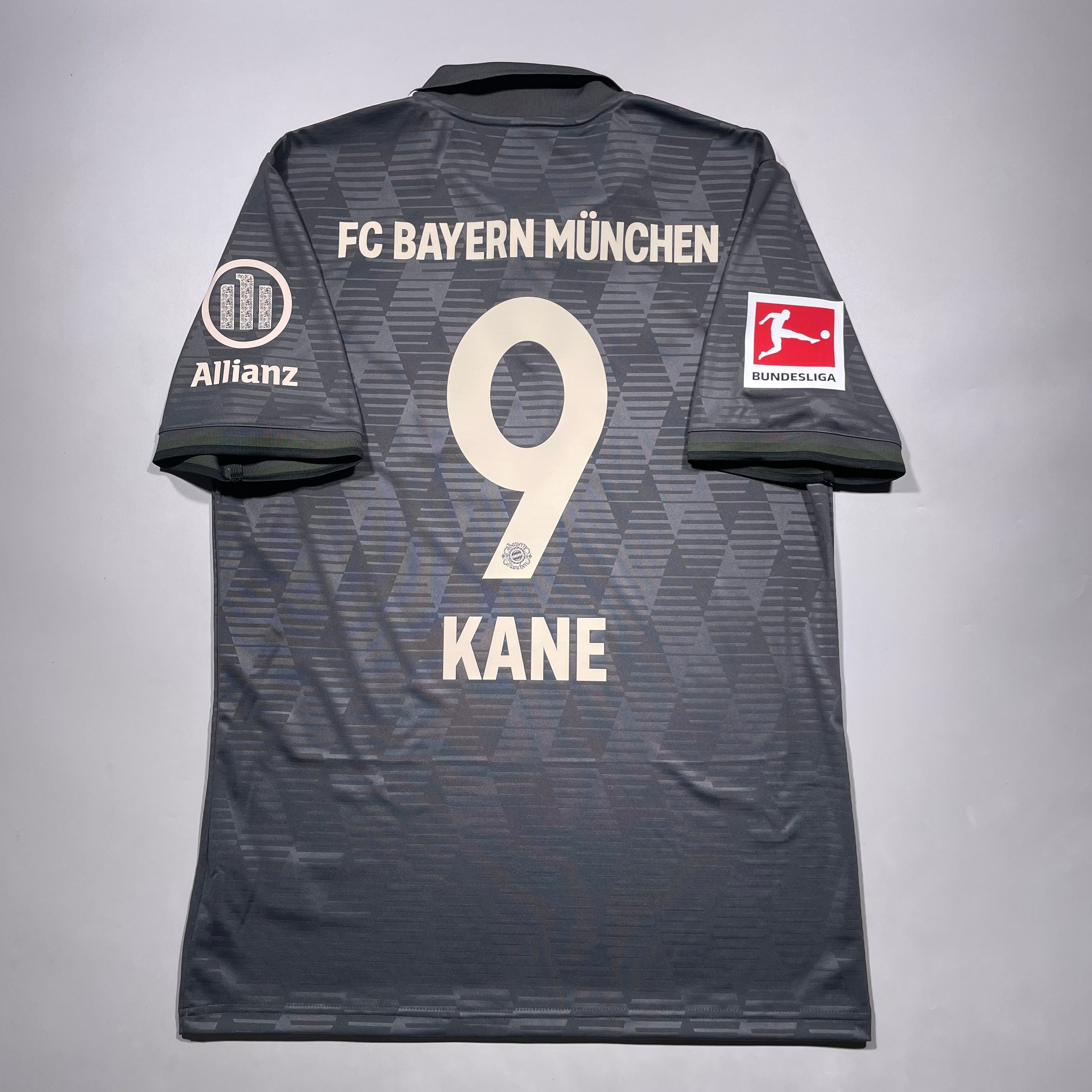 新品 FC Bayern Munchen KANE 9 半袖 シャツ KANE #9 Bayern Munich 25/26 Authentic Men's Away Shirt - All