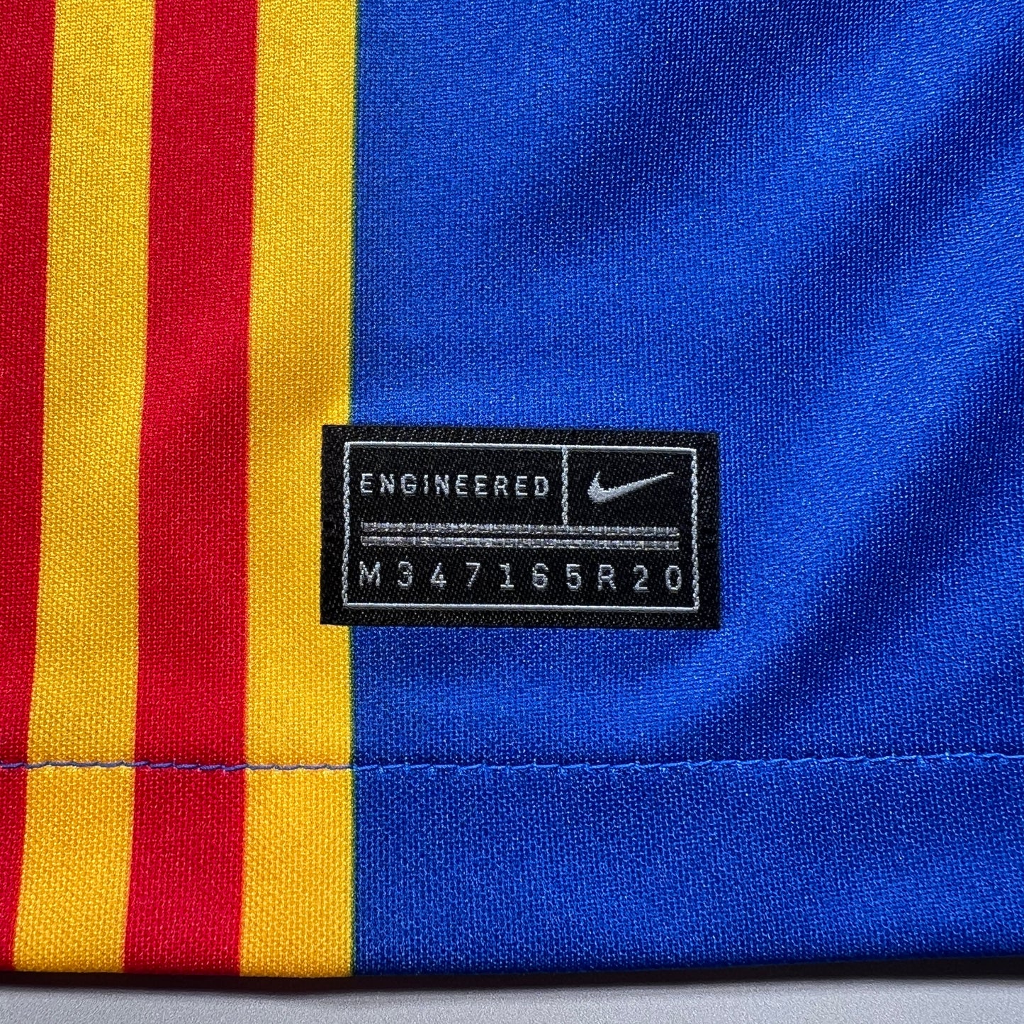 Official #10 Messi 20/21 Barcelona Classico Stadium Shirt Size M