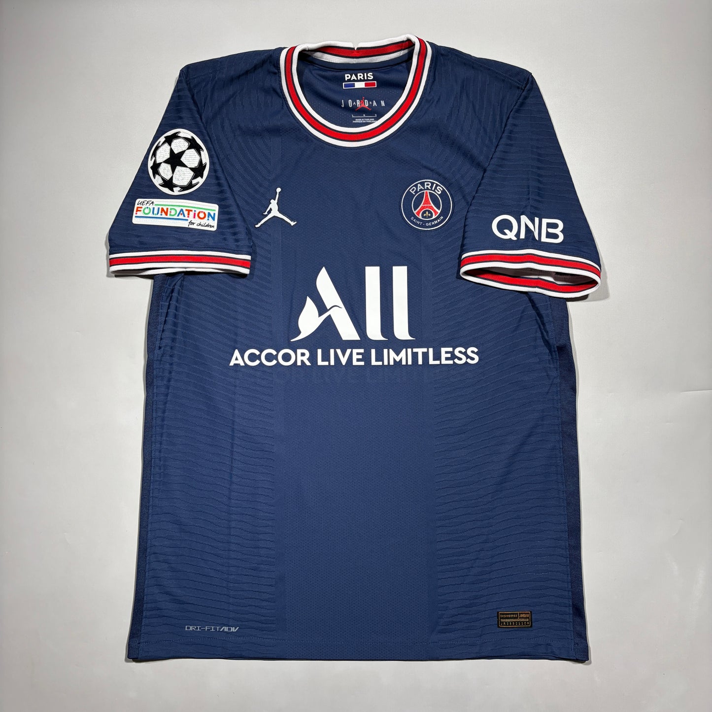 Official #30 Messi 21/22 PSG Home Authentic Shirt Champions League Size L