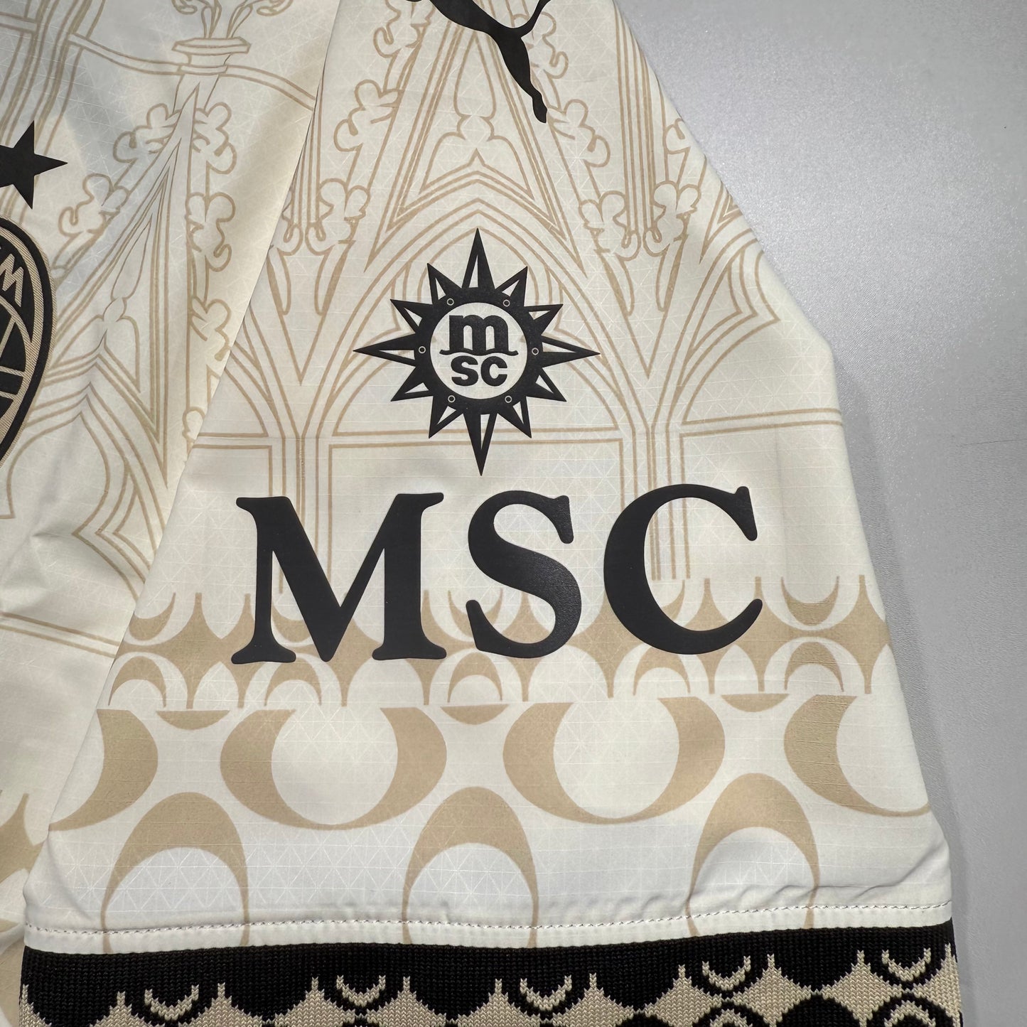 Official #9 Giroud 23/24 AC Milan × Pleasures 4th Authentic Shirt + Box Size M