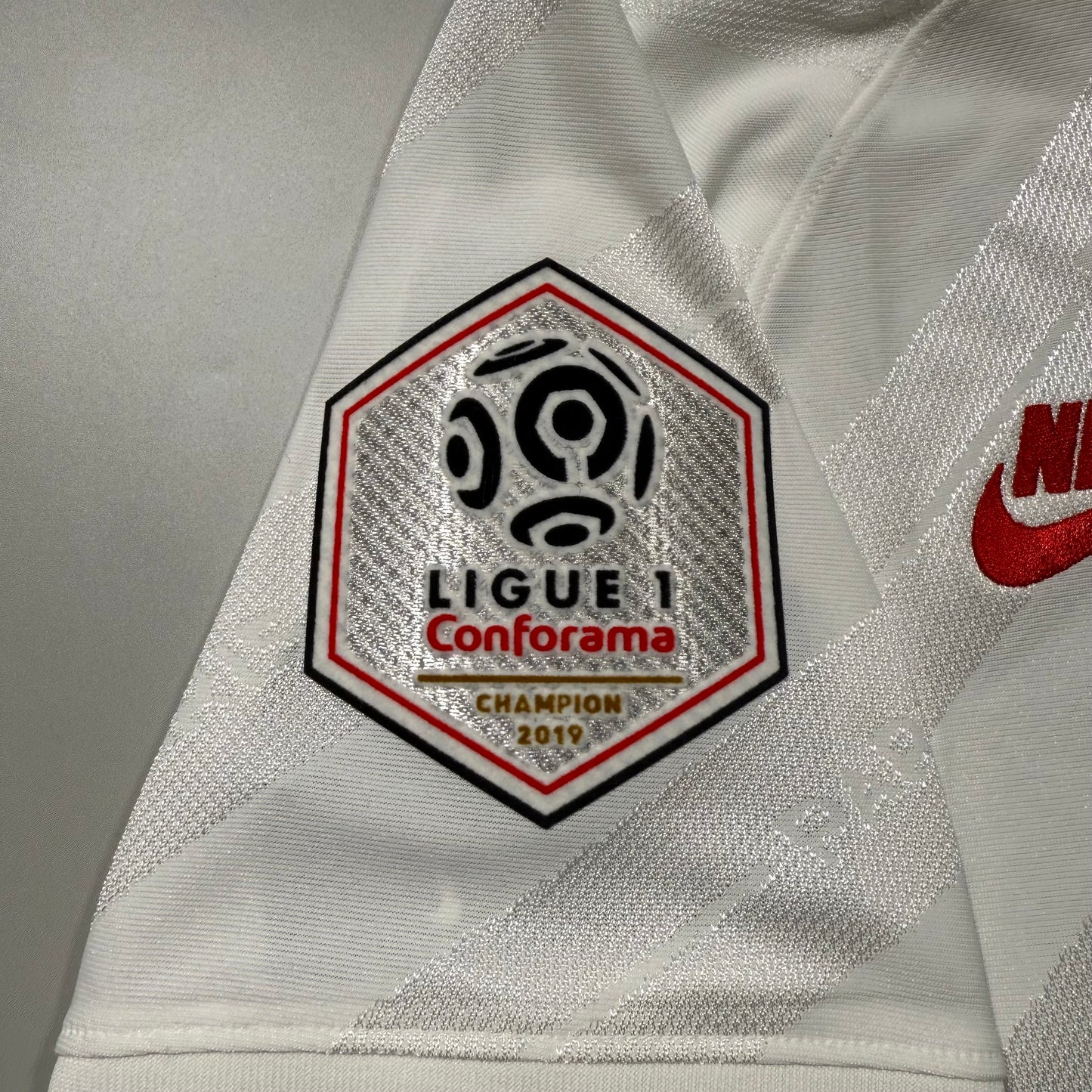 Official #10 Neymar JR 19/20 Paris Saint-Germain (PSG) 3rd Authentic Shirt Size M