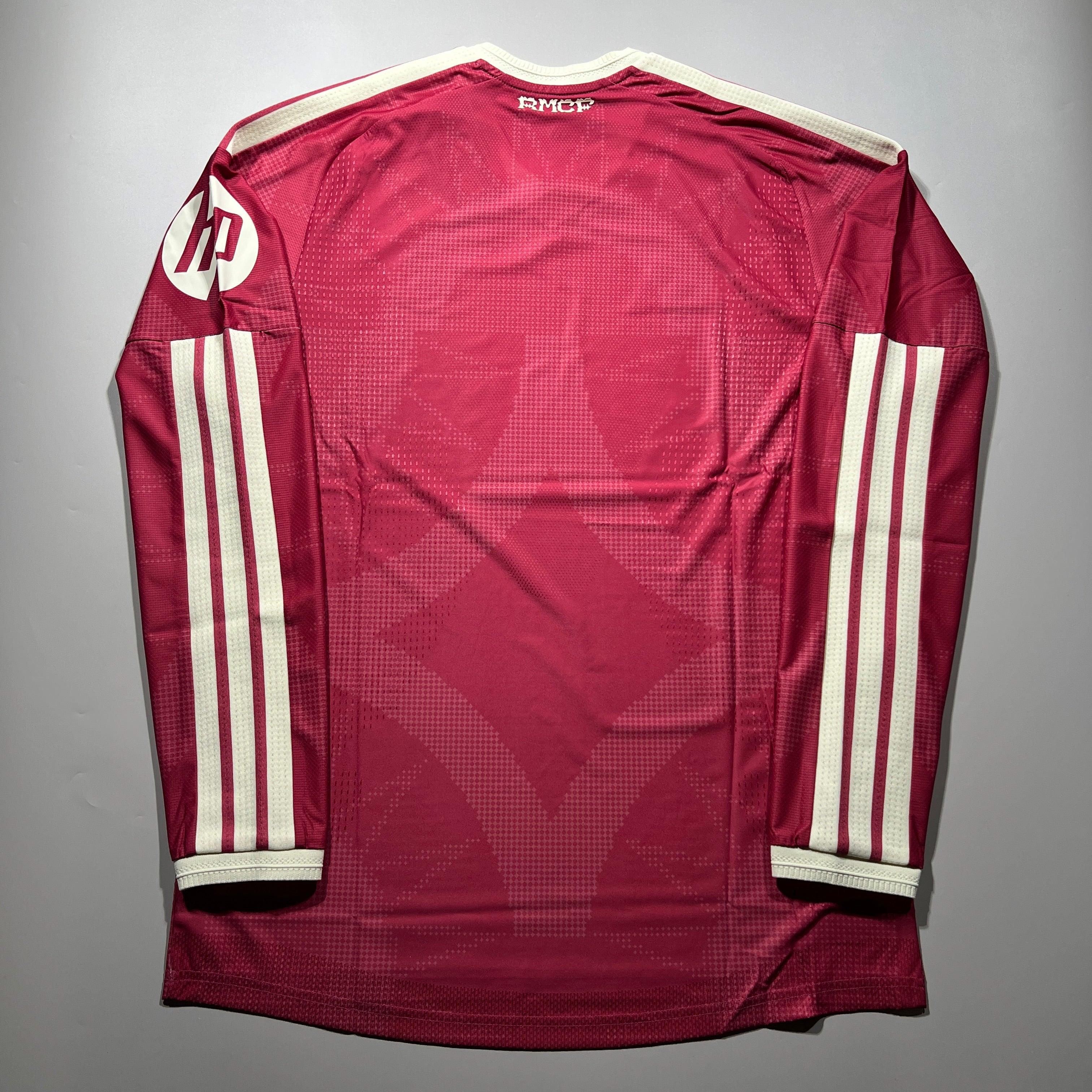 Real Madrid｜レアル・マドリード – Kit of the Day