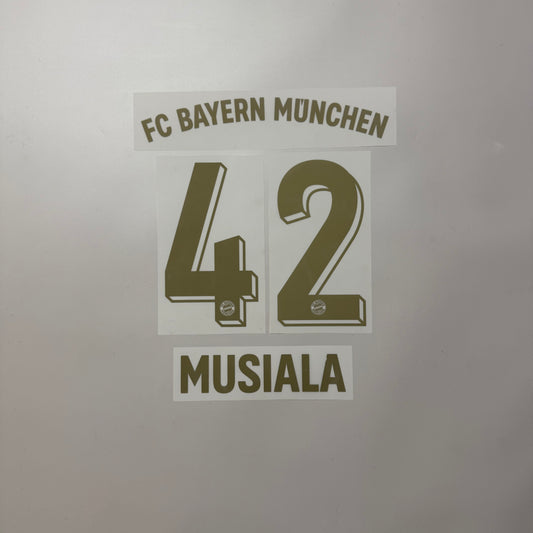 #42 Musiala + 125th Patch | 24-25 Bayern Munchen 125th Anniversary Full Pack