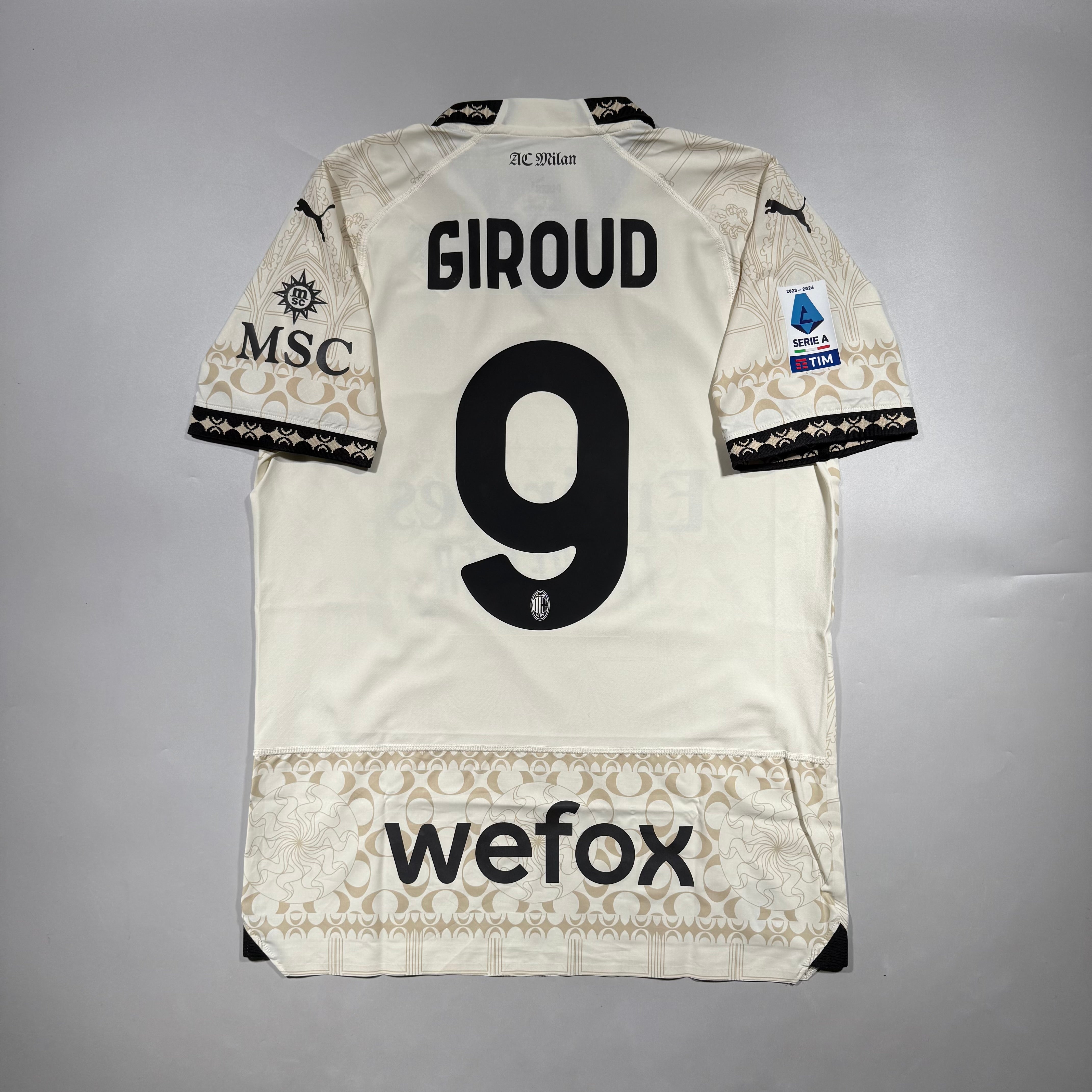 AC Milan｜AC ミラン – Kit of the Day