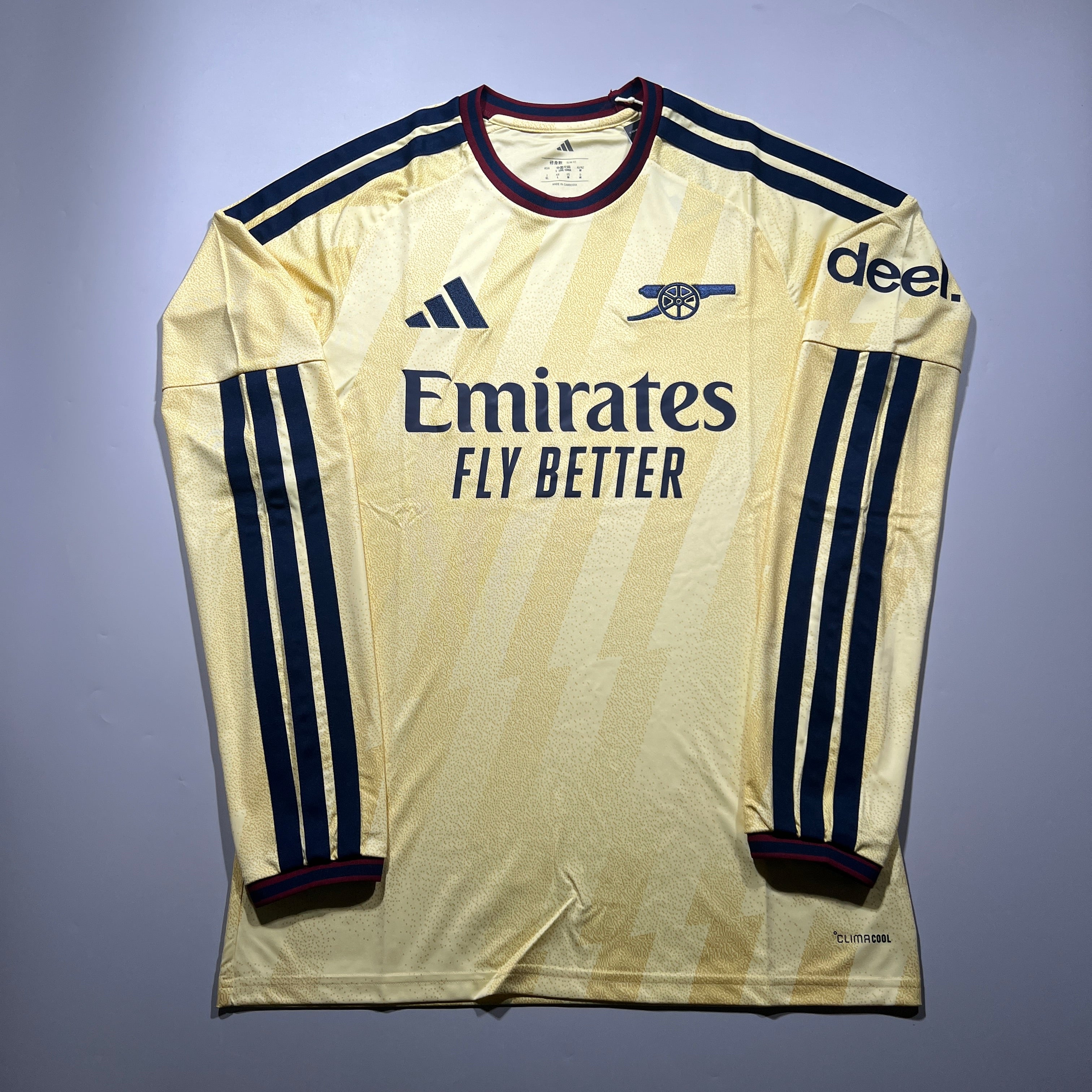 Arsenal FC – Kit of the Day
