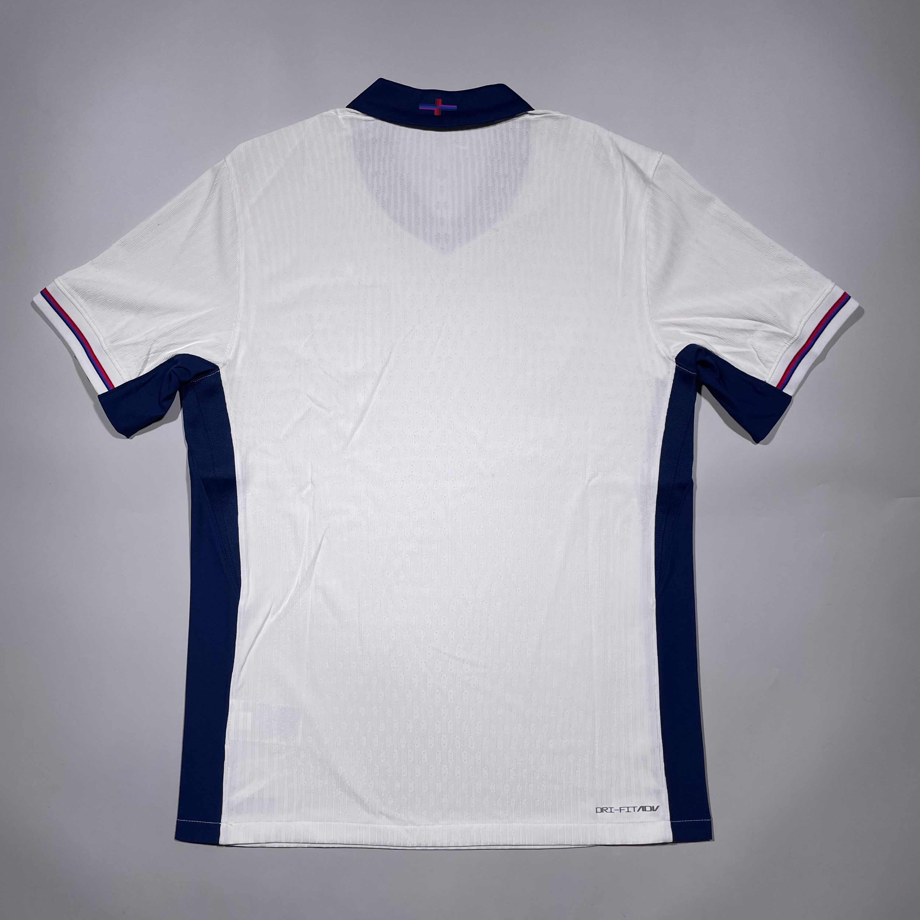 England｜イングランド代表 – Kit of the Day