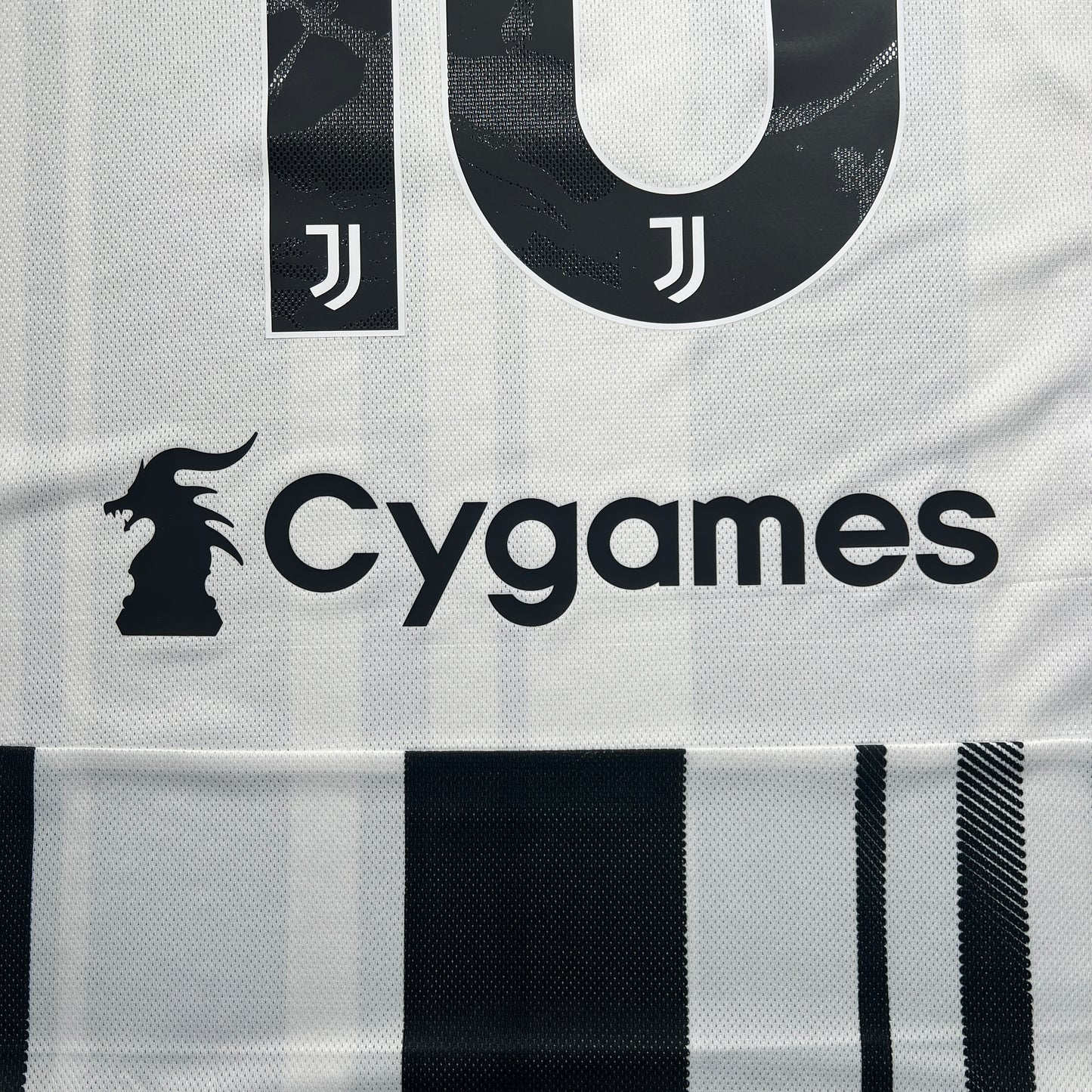 Official #10 Yildiz 25/26 Juventus Home Authentic Shirt Serie A EU Edition Size L（JP:2XL）