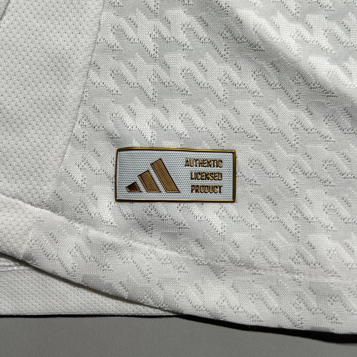 Official #5 Bellingham 24/25 Real Madrid Home Authentic Shirt Long Sleeve UCL Size M (JP:XL)