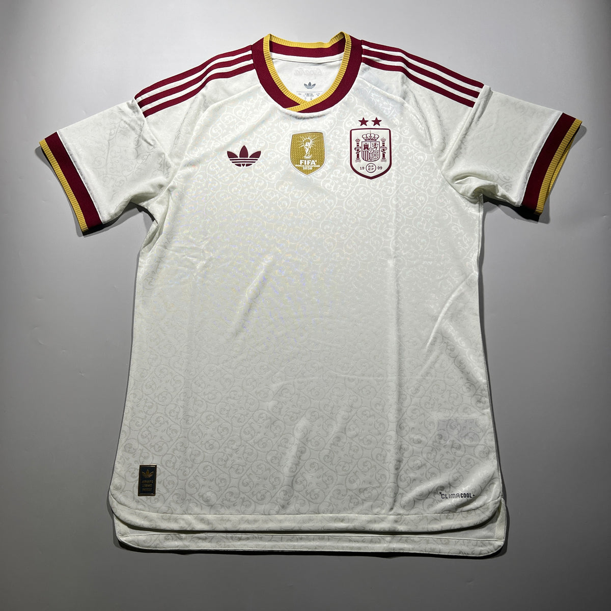 [Pre-Order] Official 2026 Spain Away Authentic 2-Star Winners Shirt Adidas KF4412