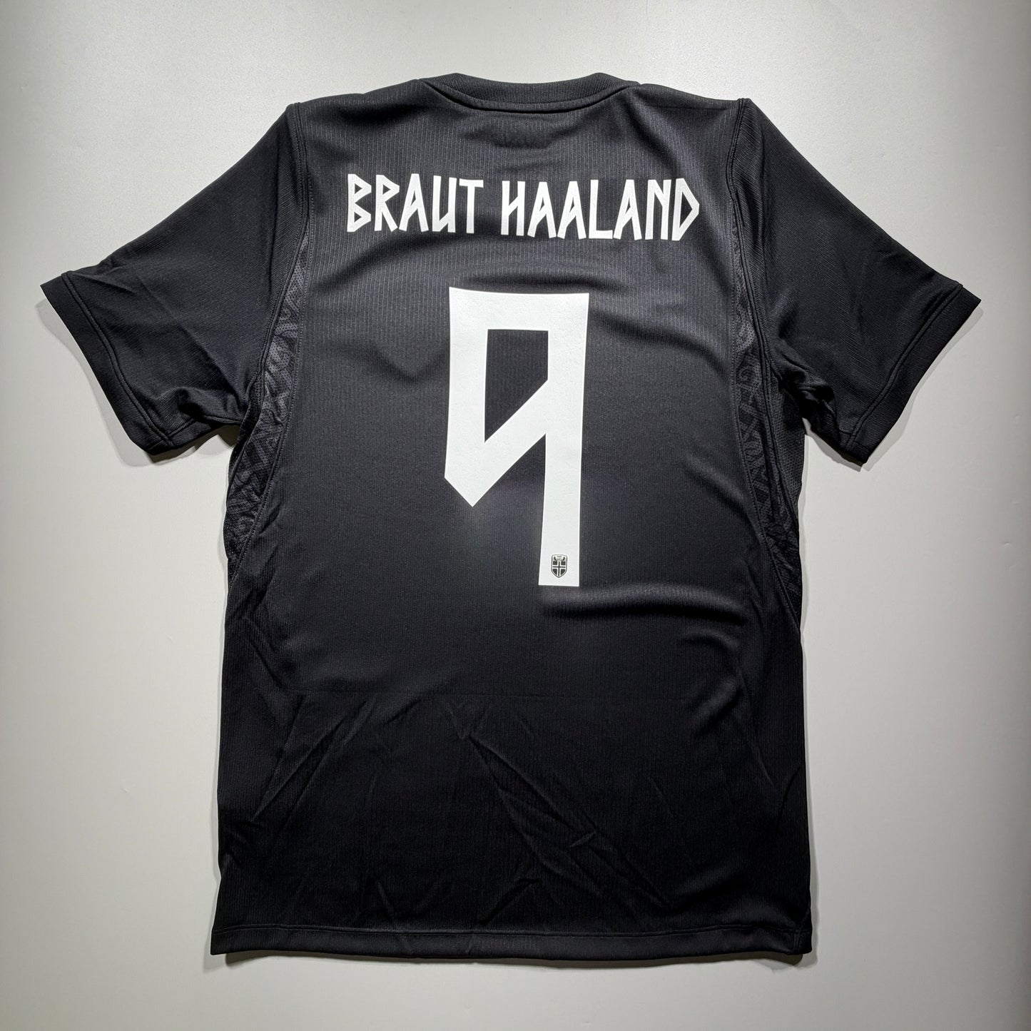 Official #9 Haaland 2026 Norway Away Stadium Shirt
